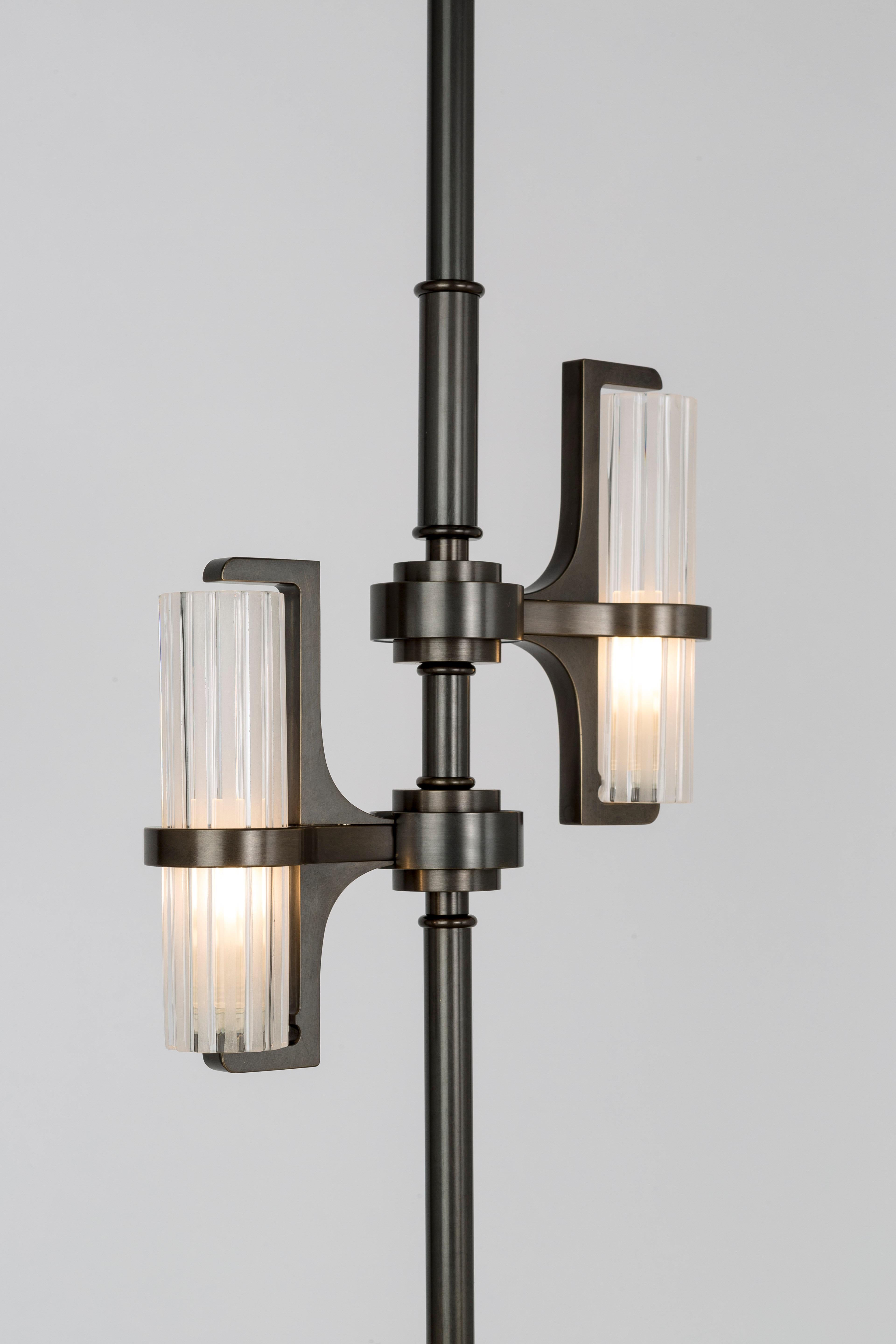 Mid-Century moderno Pendente Soave moderno in metallo brunito, cristallo e plexiglass in vendita