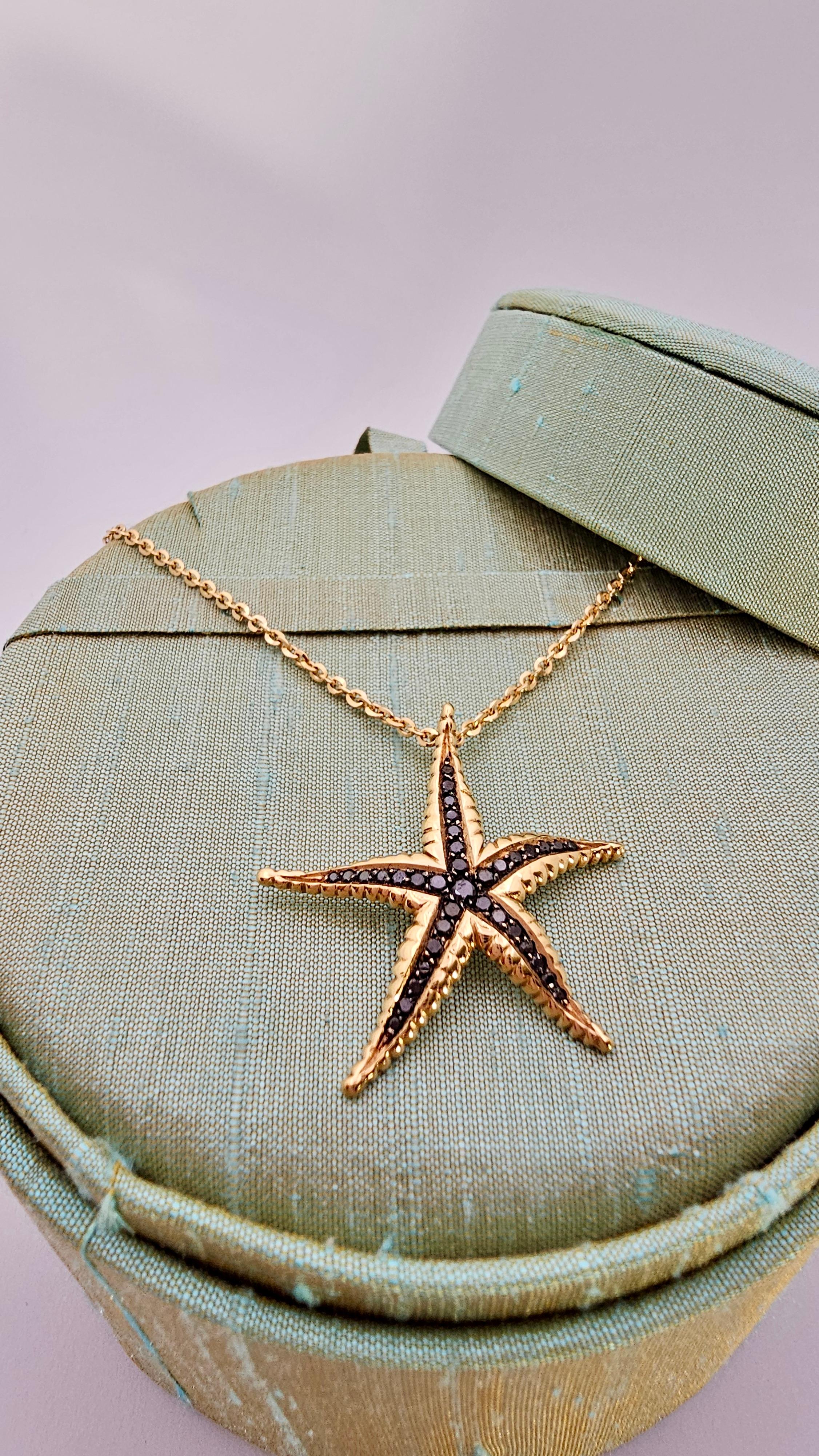 Women's or Men's Starfish Pendant in Yellow Gold and Black Diamonds For Sale