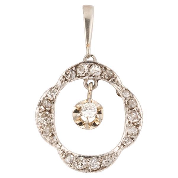 Pendentif Art déco en diamants et or blanc