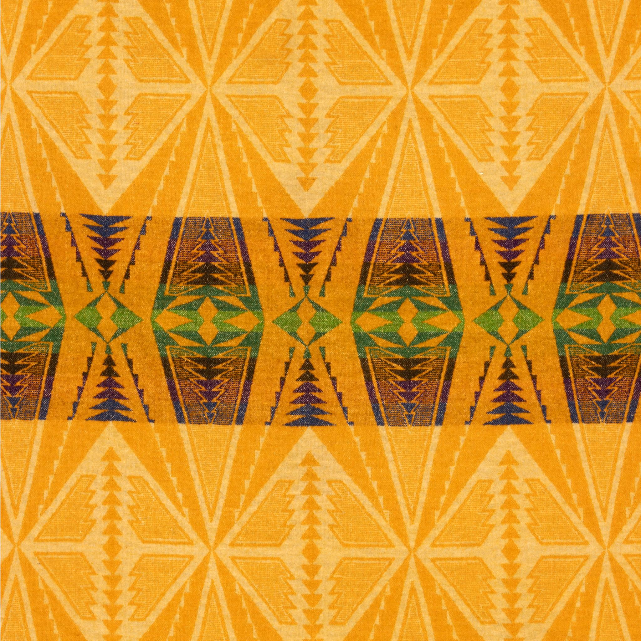 Pendleton Cayuse Wool Trade Blanket In Good Condition For Sale In Coeur d'Alene, ID
