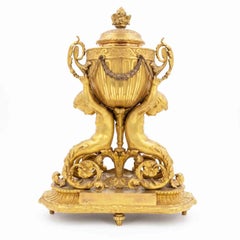Antique French Gilded Bronze Pendulum Clock, Lassalle & C., 1870s, Anthropomorphic Figures