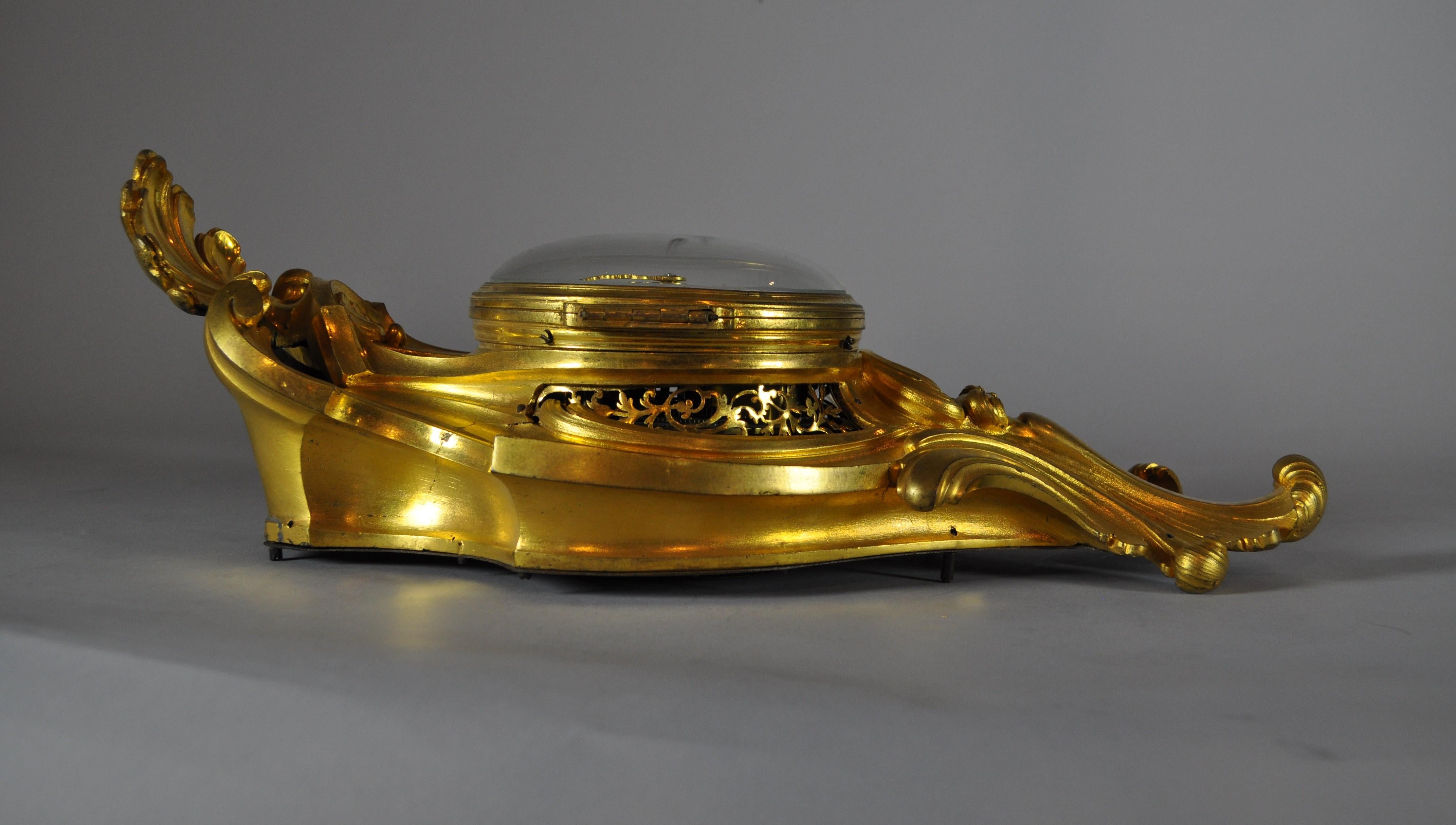 French Louis XV pendulum clock model cartel d'alcove gilt bronze. BEECKAERT, 1760 For Sale 5