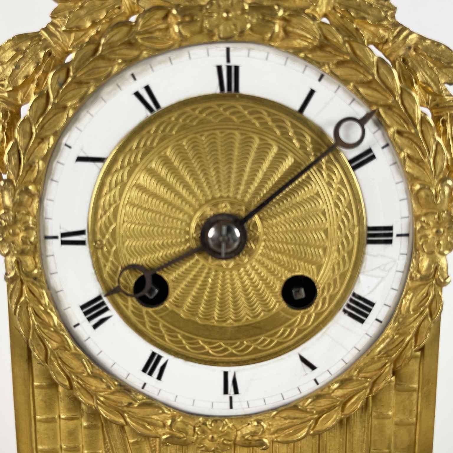French Empire Pendulum In Gilt Bronze Early 1800s With Putti and Bookcase For Sale 10