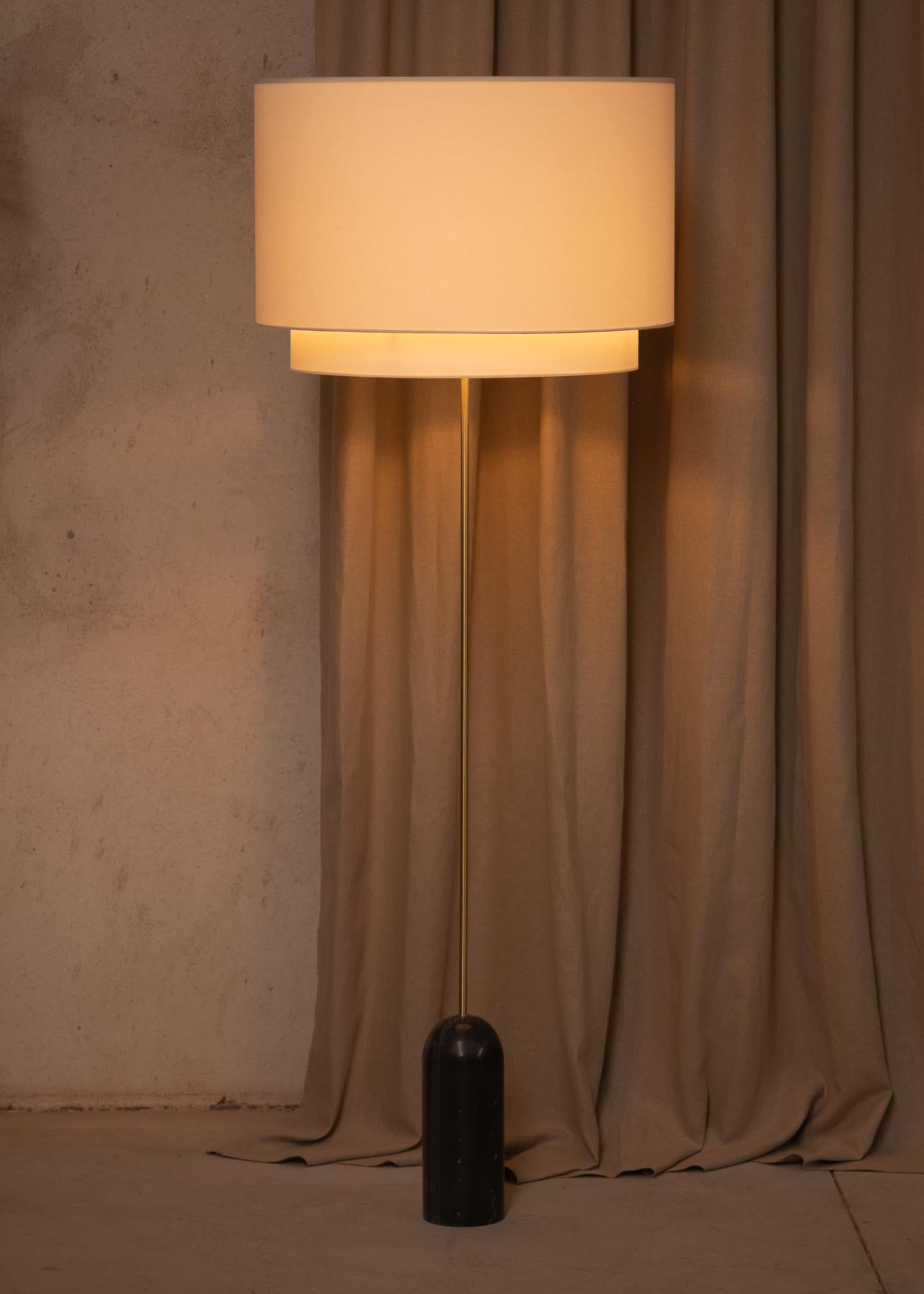 Post-Modern Pendolo Duoblo Black Marble Floor Lamp by Simone & Marcel For Sale