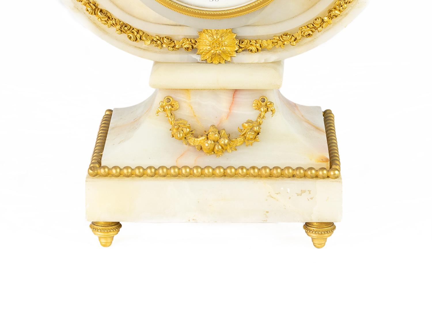 French Pendule Lyre Luis XVI White Marble Clock, 19th Century For Sale