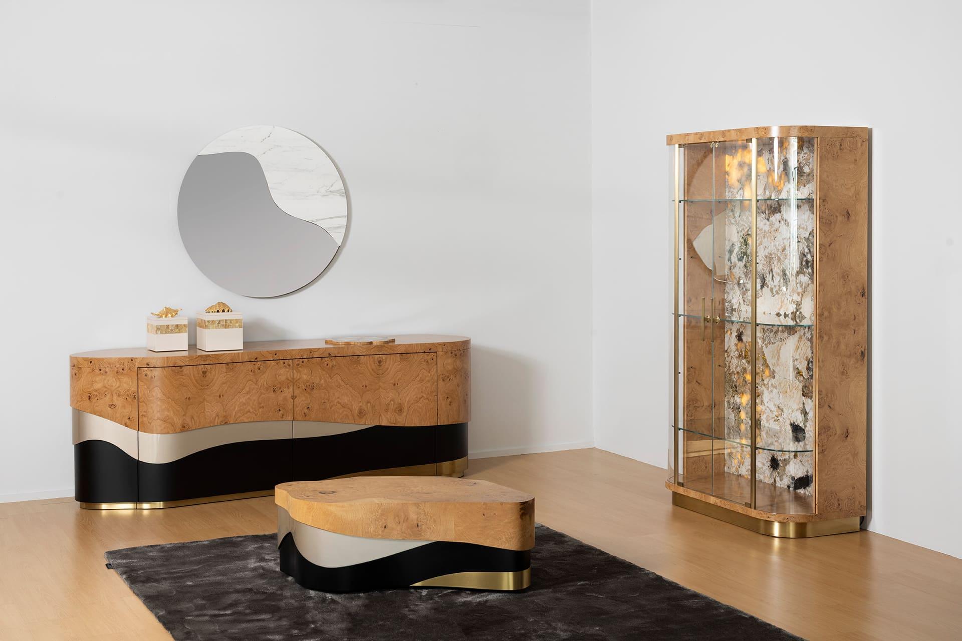 Contemporary Penedo Display Cabinet, Onyx Quartz Brass Hand-Crafted in Portugal by Greenapple For Sale