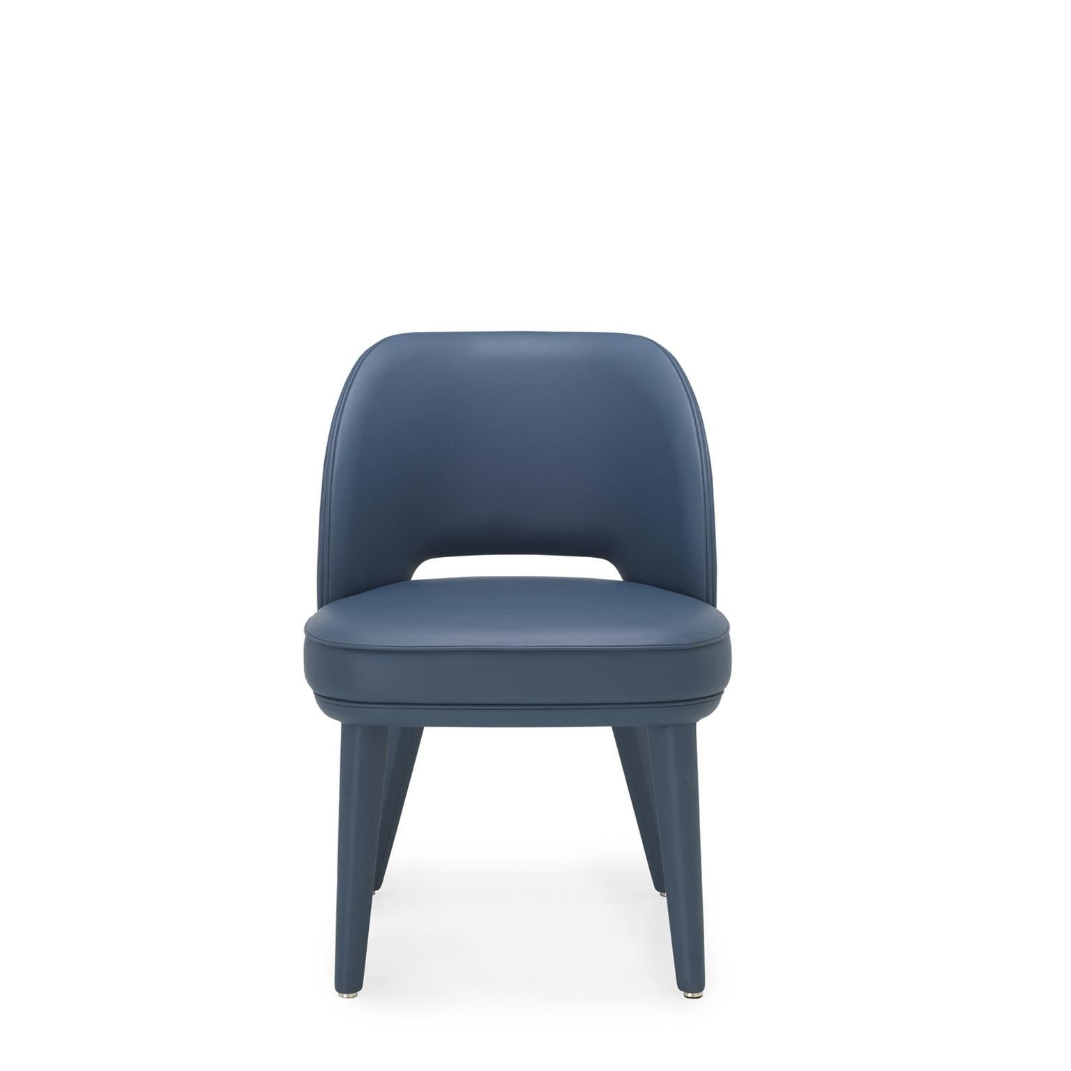 Penelope-Stuhl aus blauem Tosca-Leder mit Details in Corno Italiano, Mod. 4430SC (Italienisch) im Angebot