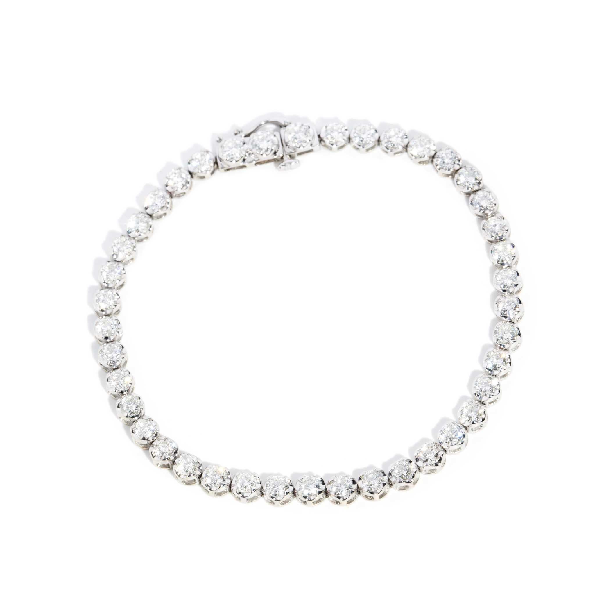 Contemporary 4.50ct Round Brilliant Diamond Tennis Bracelet 18 Carat White Gold For Sale 1