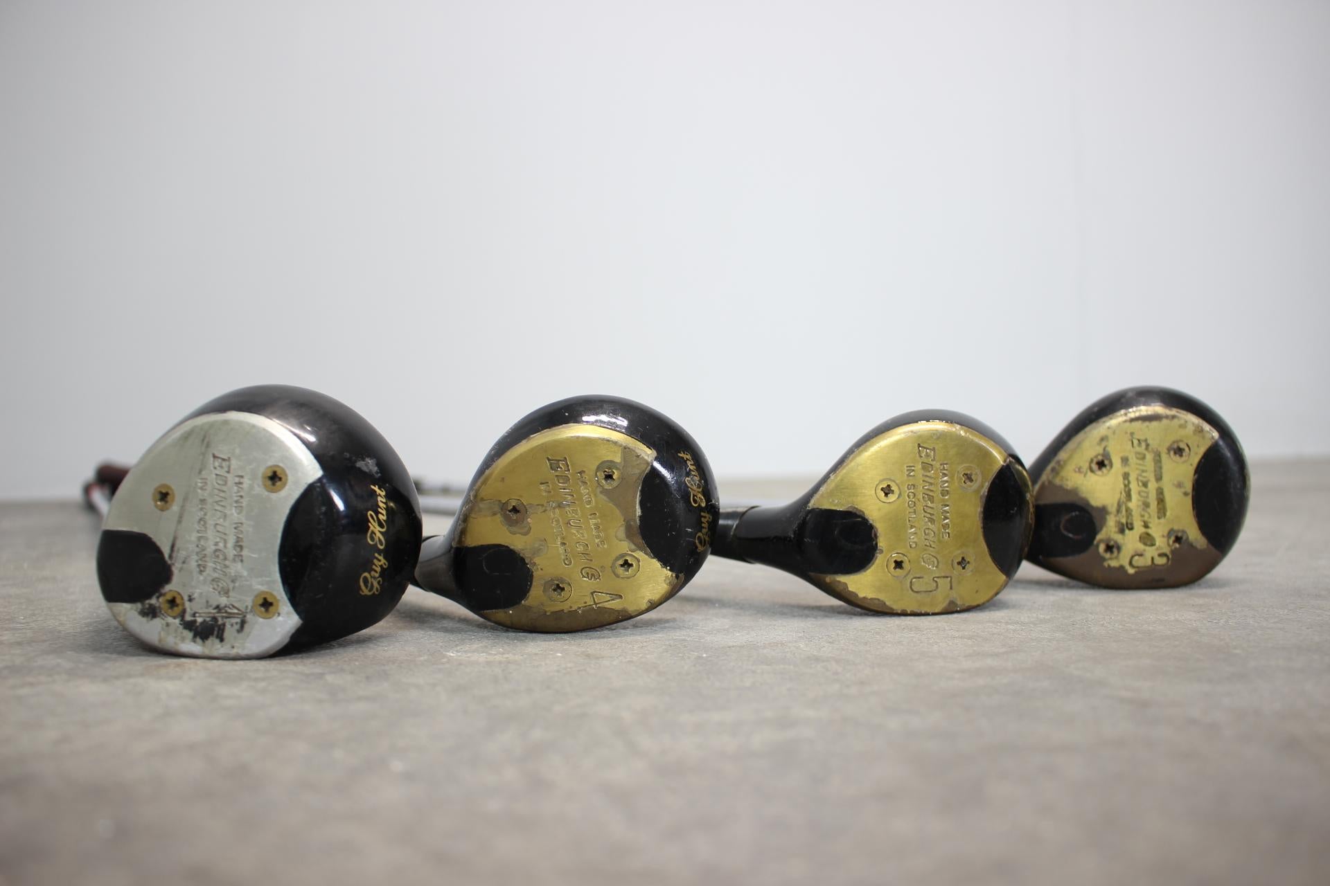 Penfold British Rolling Cart Golftasche aus den 1960er Jahren - Set aus Holzeisen und für im Angebot 4