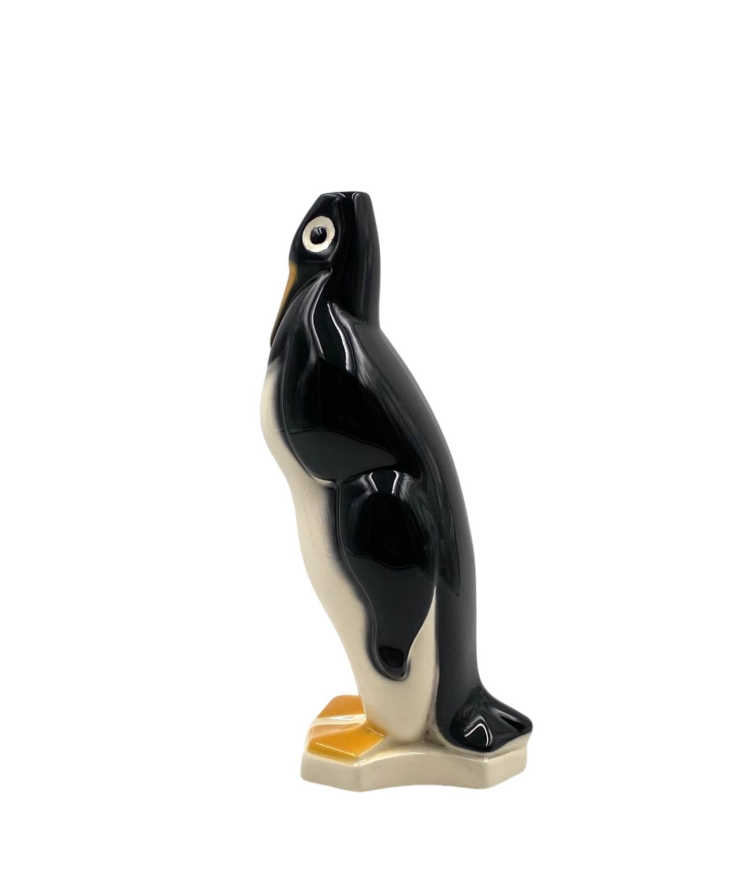 Penguin ceramic solifleur vase, Saint Clement France 1920s For Sale 10