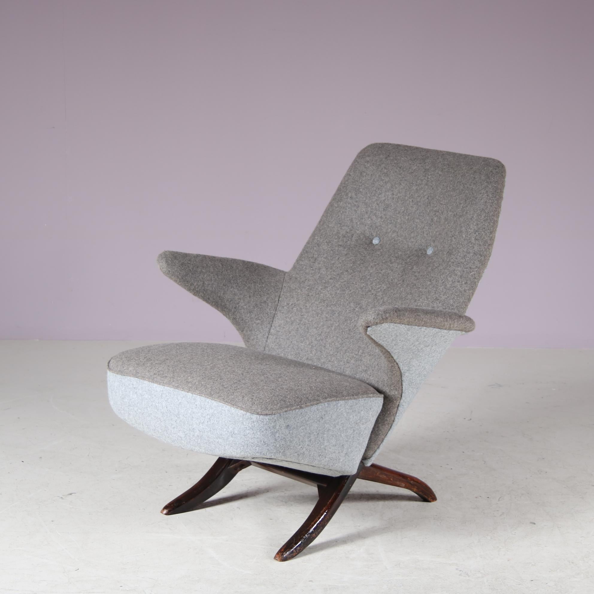 Penguin-Stuhl von Theo Ruth für Artifort, Niederlande 1950 (Stoff) im Angebot