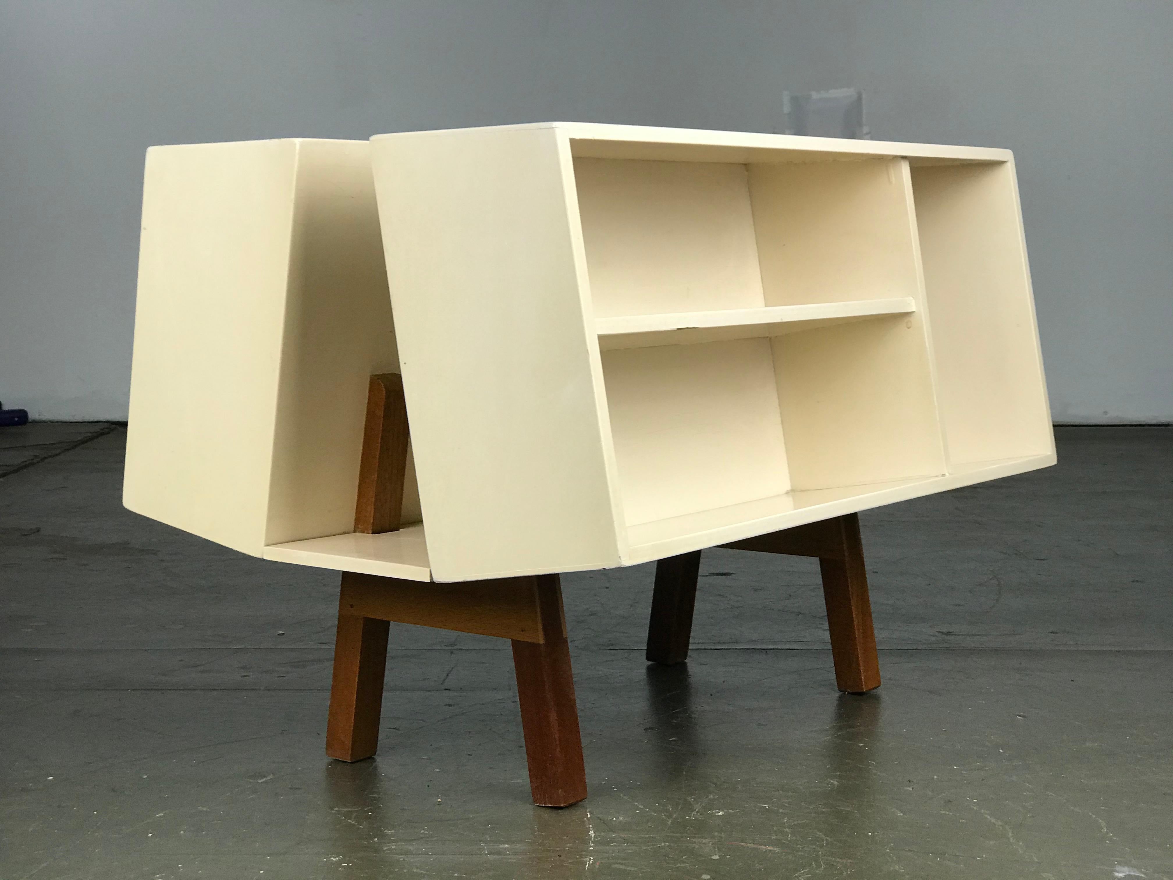 Wood Penguin Donkey Mark II Petite Bookcase Table by Ernest Race for Isokon, 1963