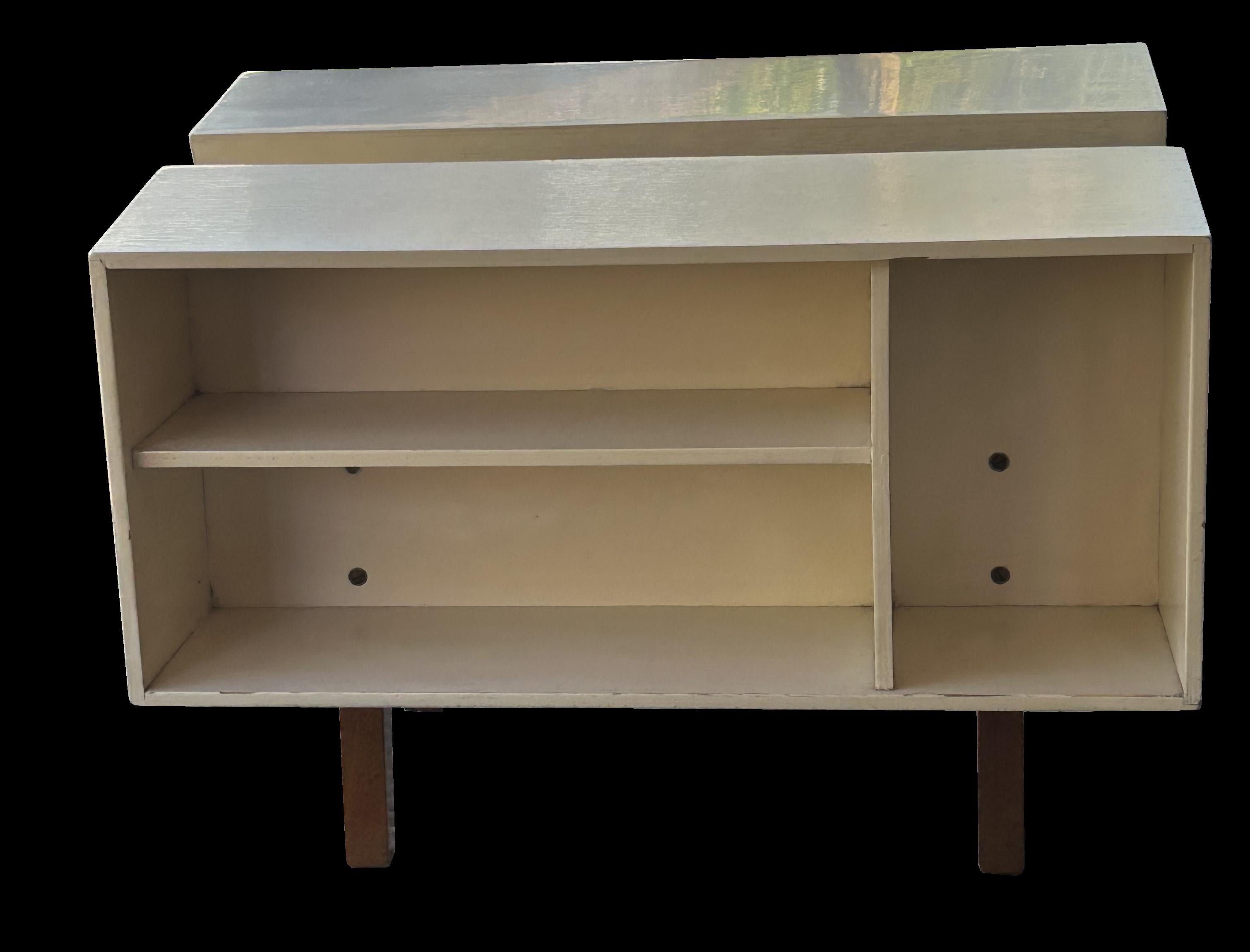 British Penguin Donkey Mk 2 by Ernest Race for Isokon