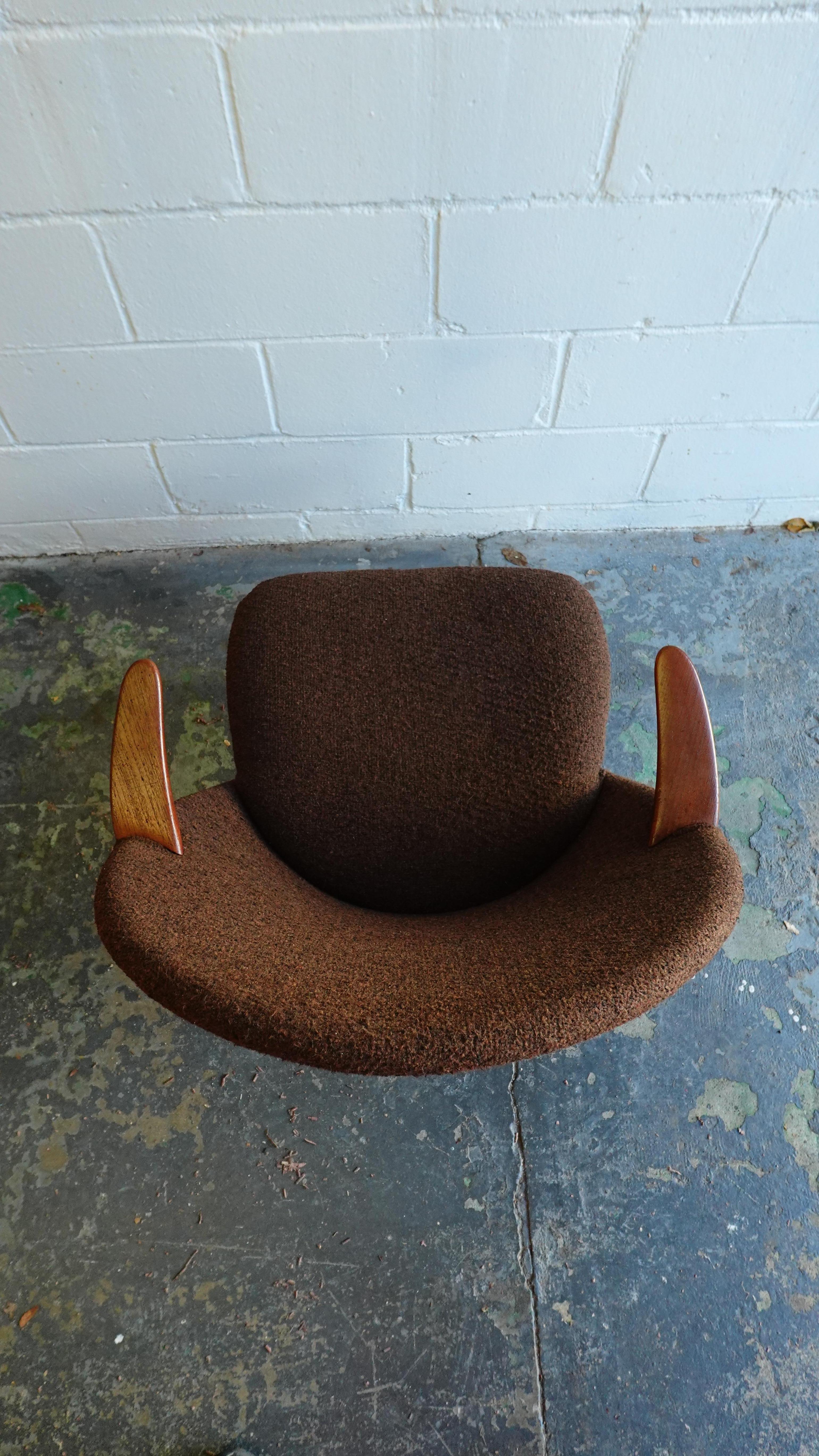 Mid-20th Century 'Penguin' Easy Chair by Kurt Olsen in Teak & Wool for Gloastrup Møbelfabrik