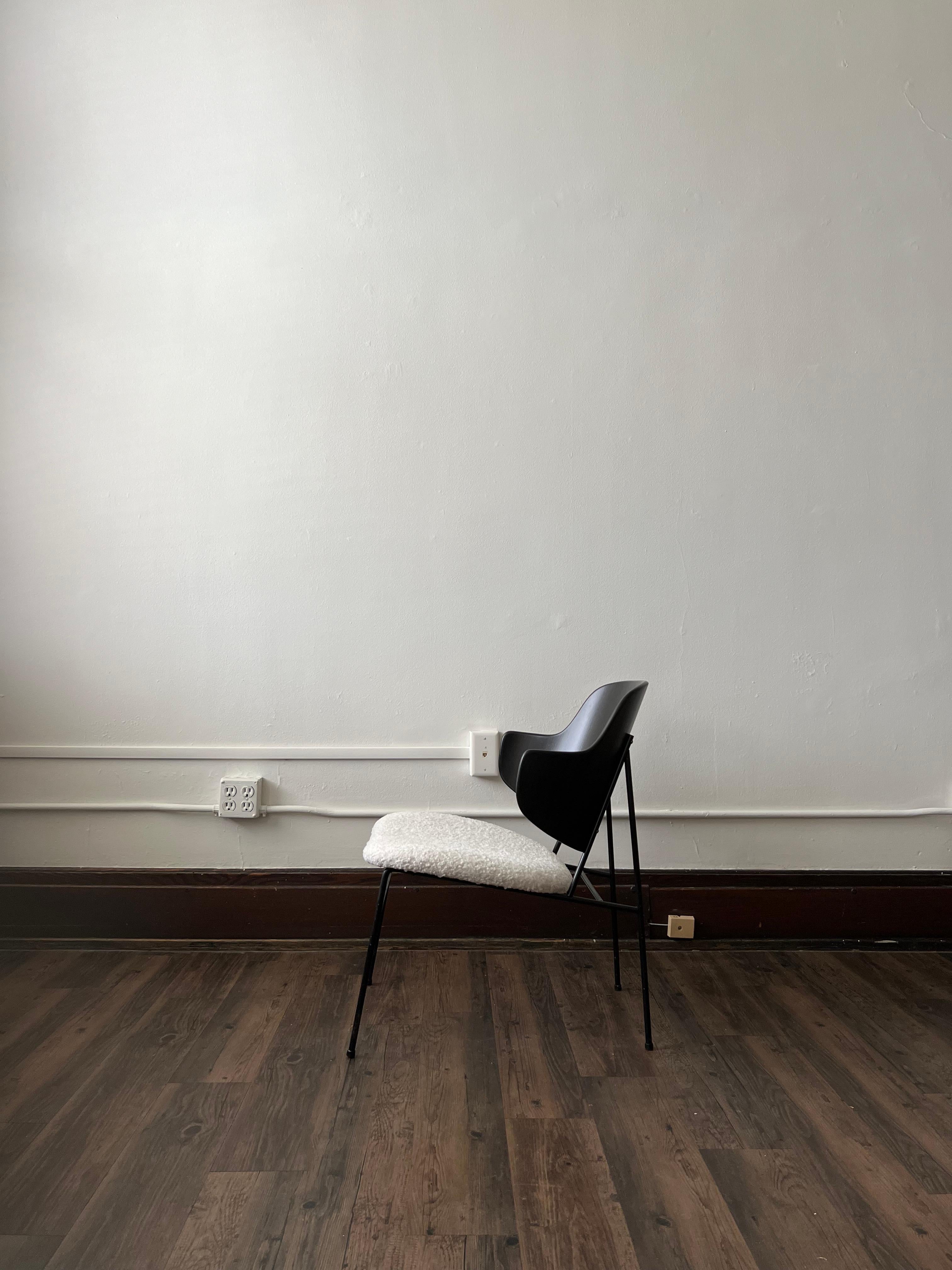 European Penguin Lounge Chair by Ib Kofod-Larsen for Selling