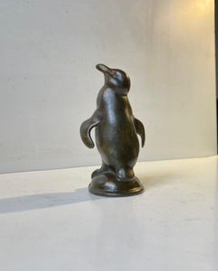 Penguin Sculpture in Patinated Bronze, 1930s