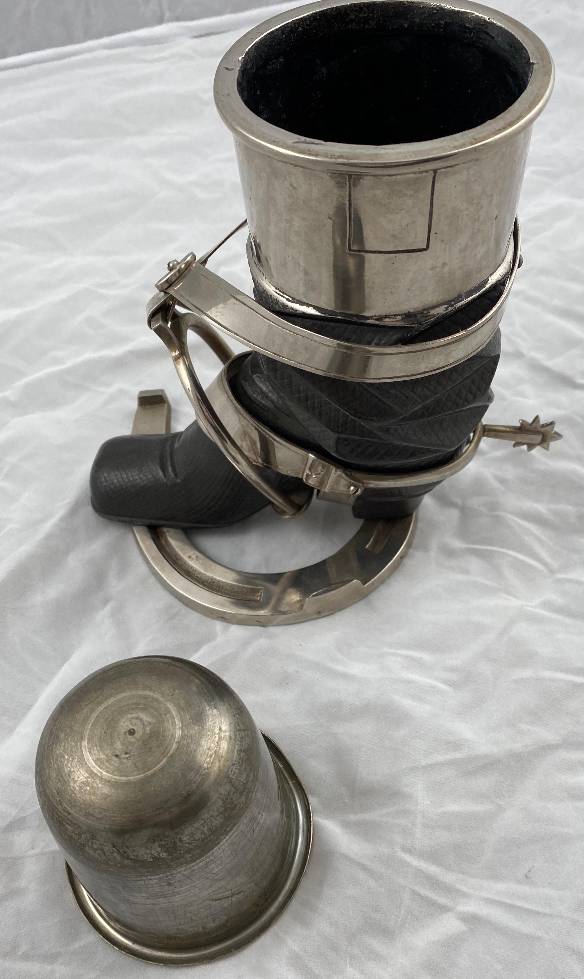 Moulage Porte-plume en forme de botte, 19e siècle en vente