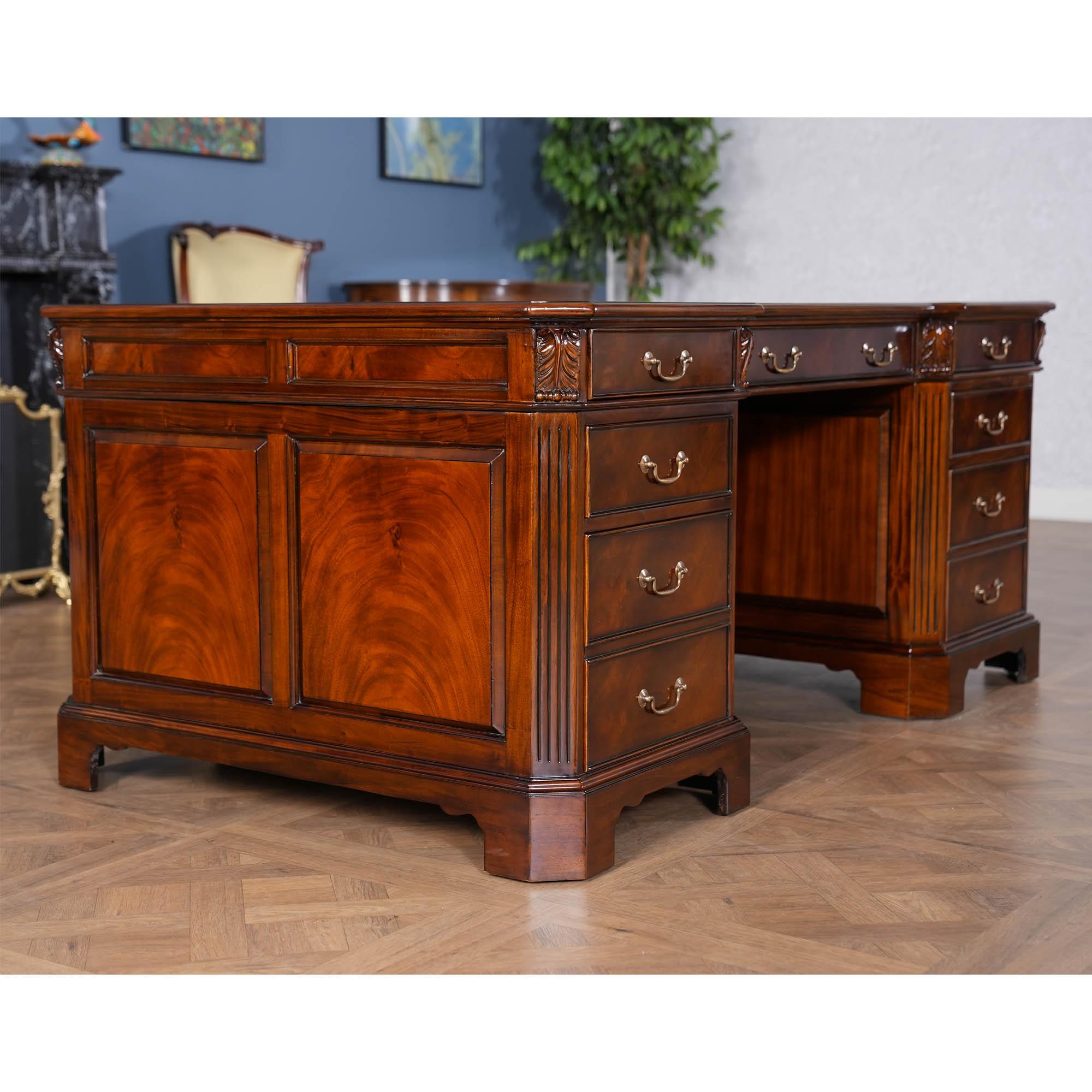Cuir Bureau Penhurst en acajou en vente