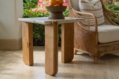 Península Side Table in Oak and Veined Concrete by Gola Home