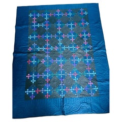 Pennsylvania Amish Nine Patch Quilt, Hand Quilted, Circa 1915–1920