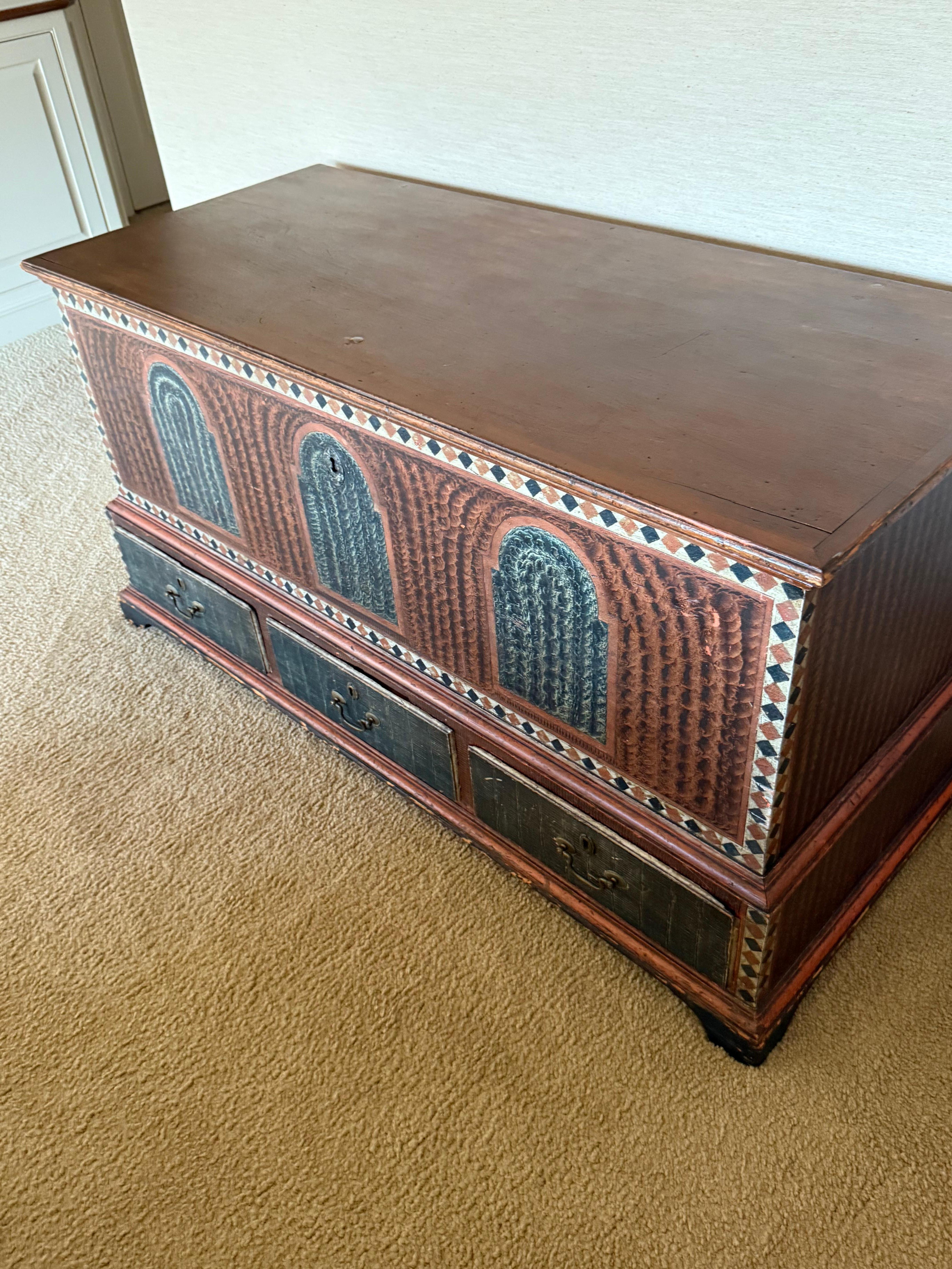 Pennsylvania Dower Chest with drawers and tombstone panels For Sale 1