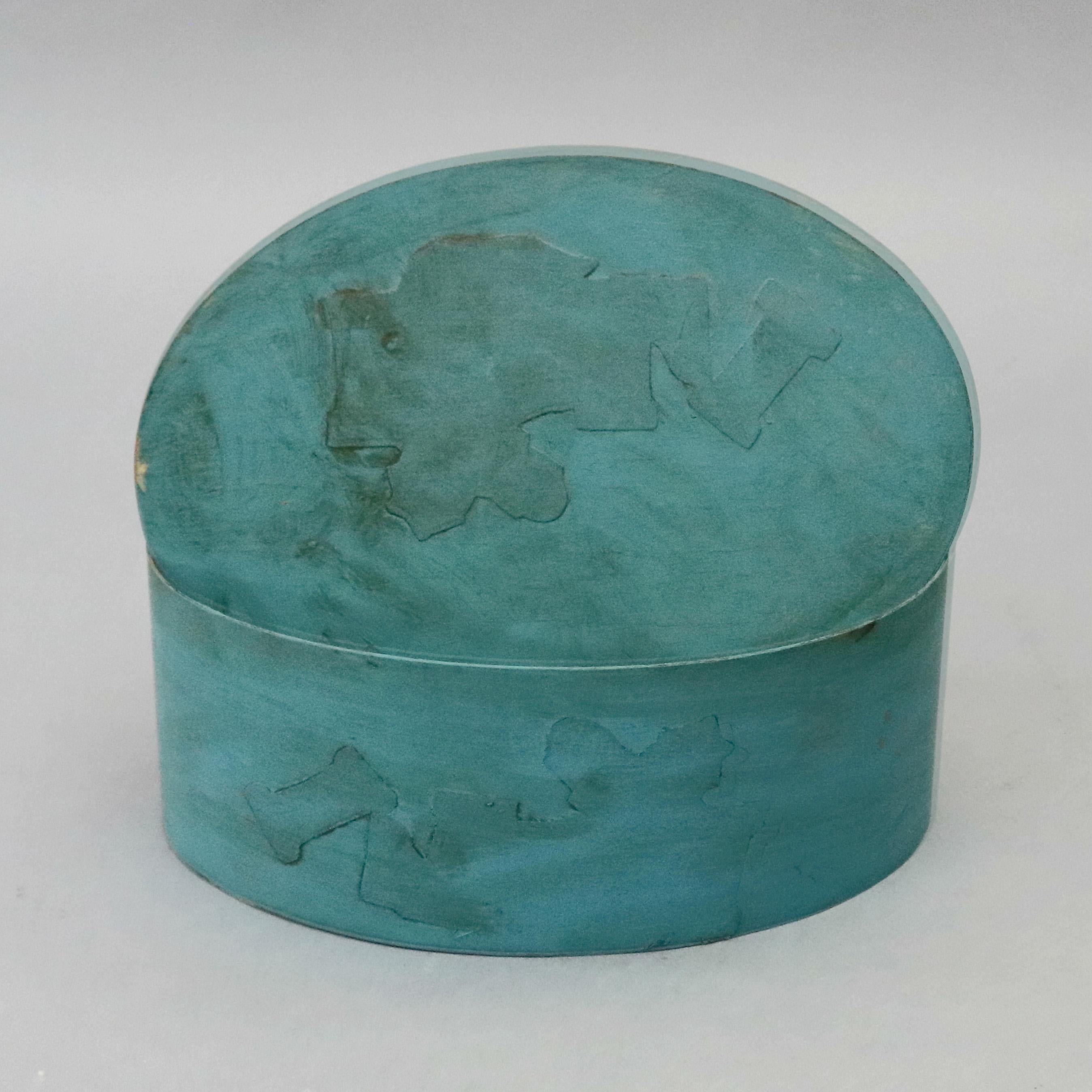 Pennsylvania Dutch Shaker Four-Finger Lidded Box, 20th Century In Good Condition In Big Flats, NY