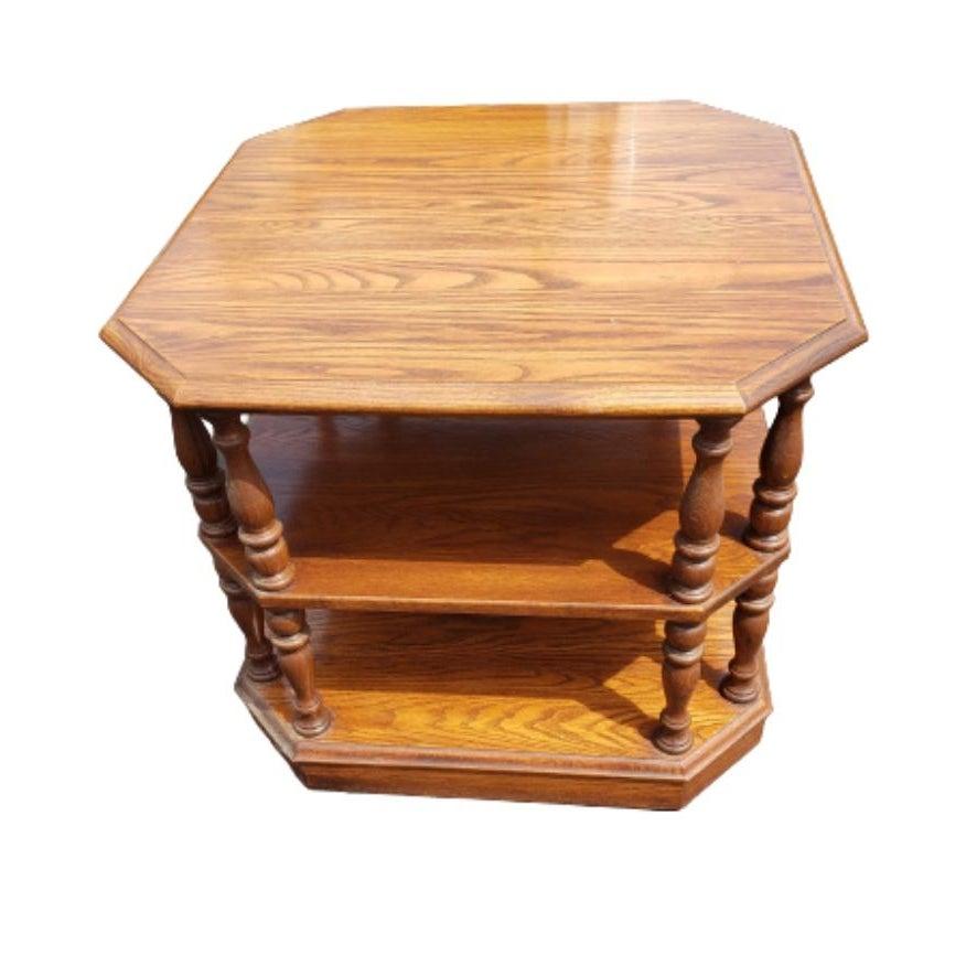 Woodwork Pennsylvania House 3 Tier Solid Tiger Oak Table with Spindle Legs For Sale