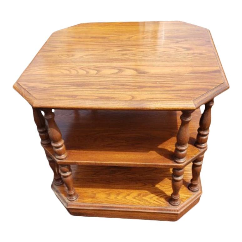 Pennsylvania House 3 Tier Solid Tiger Oak Table with Spindle Legs For Sale