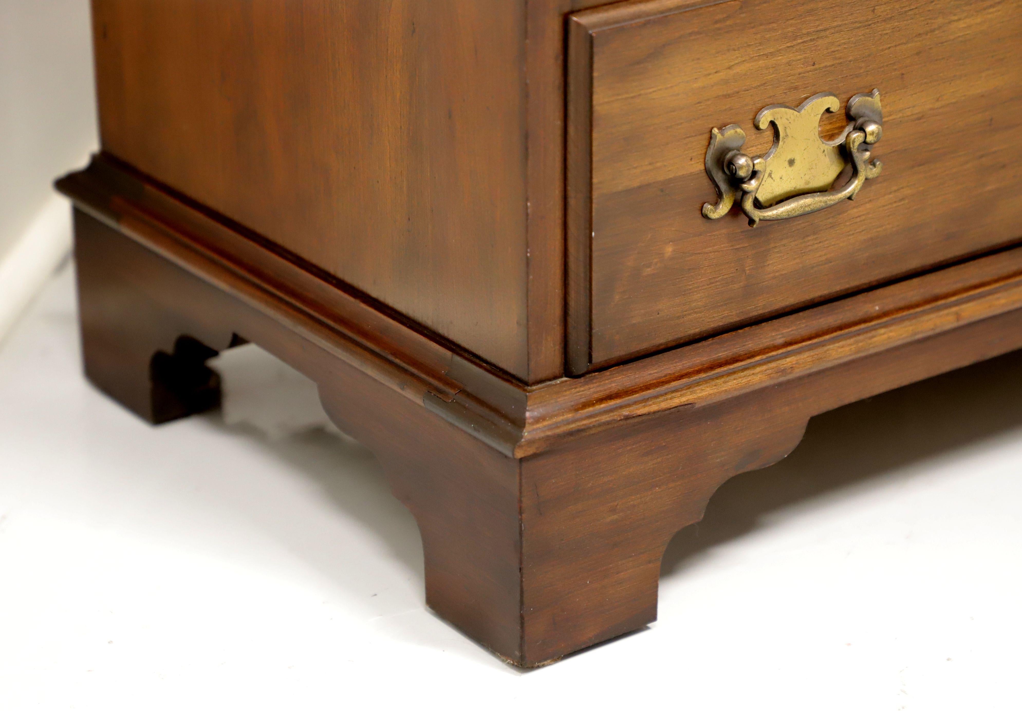 PENNSYLVANIA HOUSE Cherry Chippendale Chairside Chest In Good Condition For Sale In Charlotte, NC