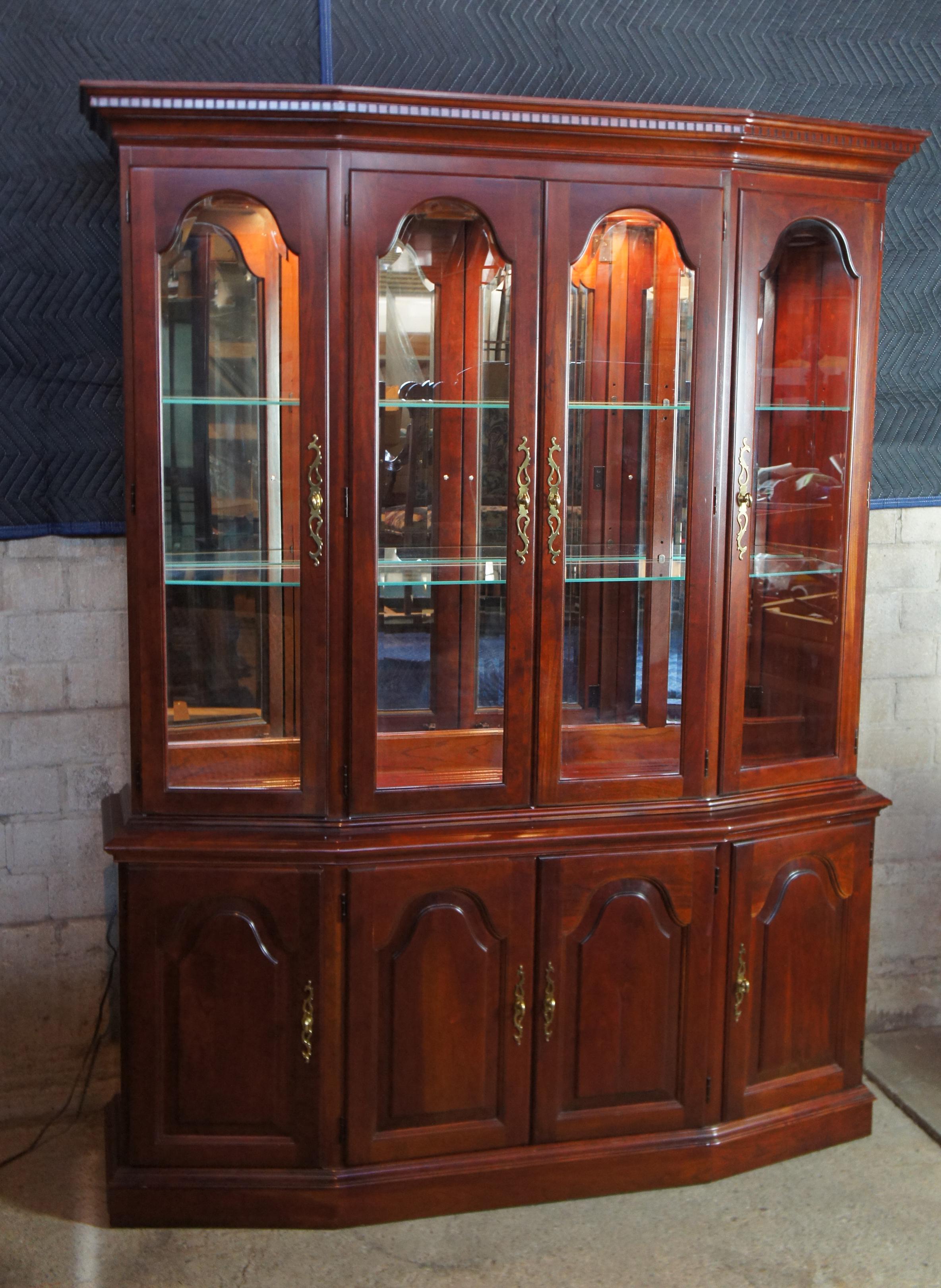 Pennsylvania House Cherry Queen Anne Breakfront China Display Cabinet 2