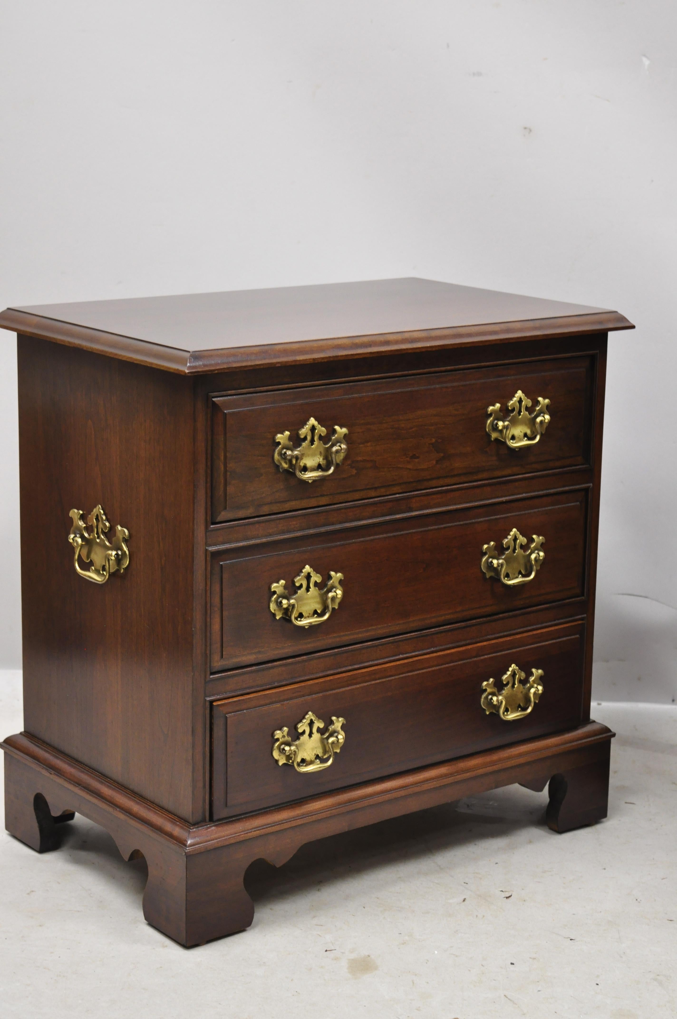 Pennsylvania House Cherrywood Chippendale Bachelor Chest Nightstand, a Pair 3