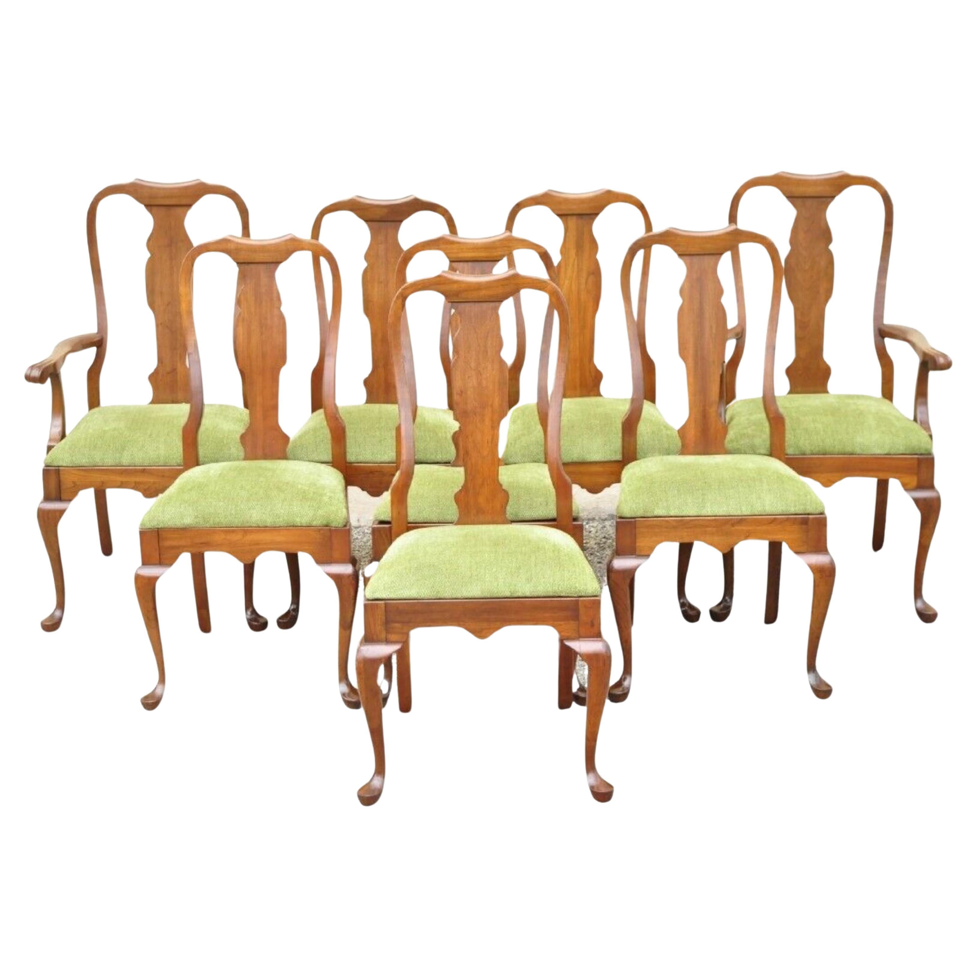Chaises de salle à manger de style Queen Anne à dossier en T - Lot de 8 en vente