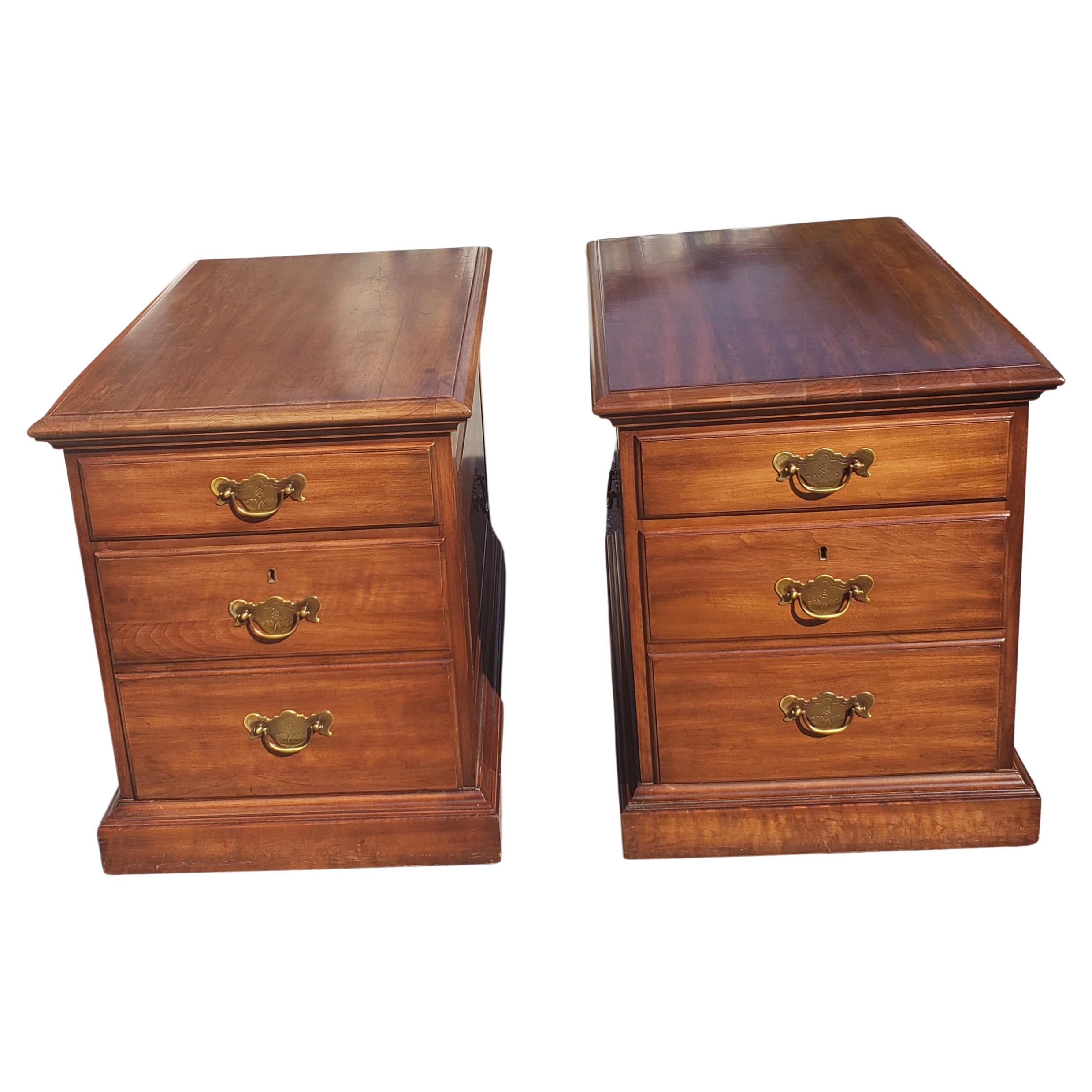 Pennsylvania House Executive Chippendale Solid Cherry Filing Cabinet, Pair 1970s For Sale 4