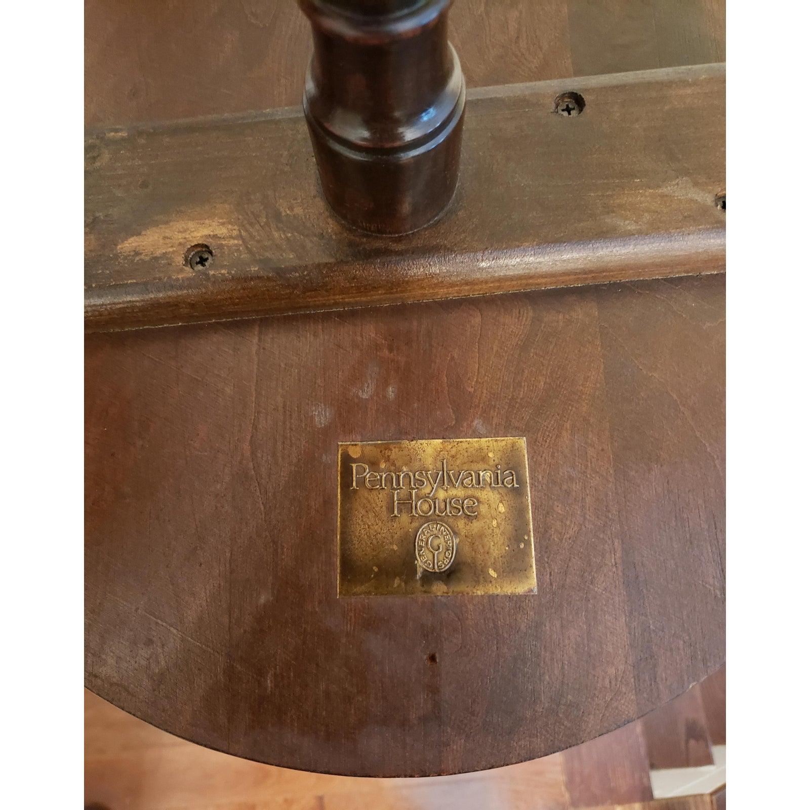 Woodwork Pennsylvania House Solid Mahogany Occasional Side Table