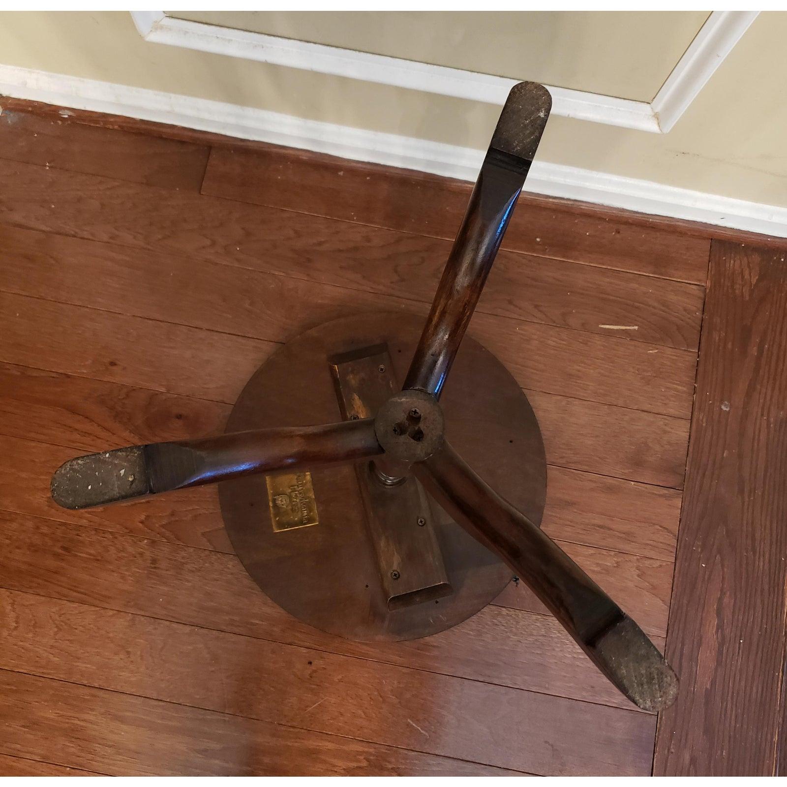Pennsylvania House Solid Mahogany Occasional Side Table In Good Condition In Germantown, MD