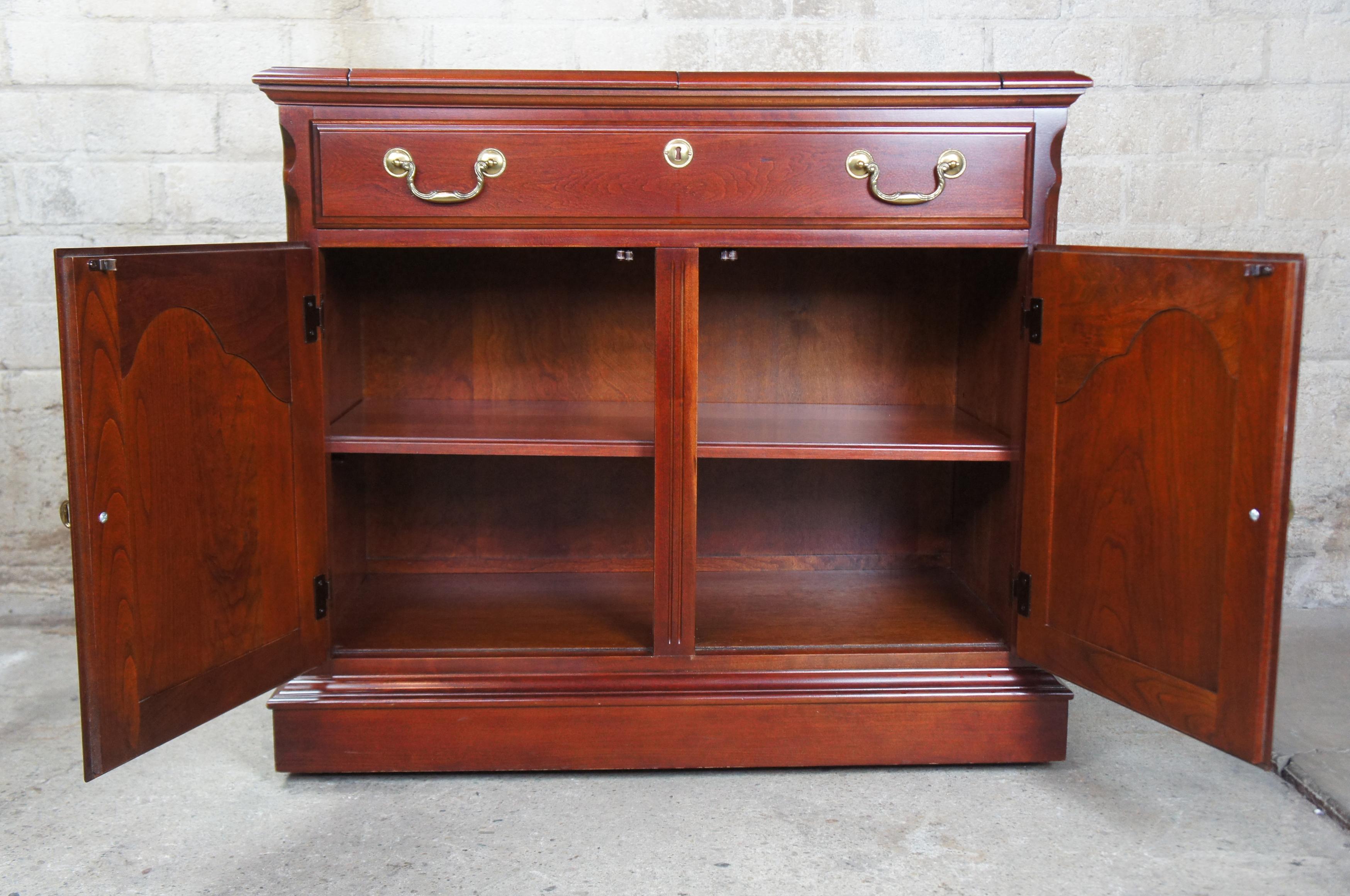 20th Century Pennsylvania House Traditional Solid Cherry Flip Top Buffet Server Cabinet