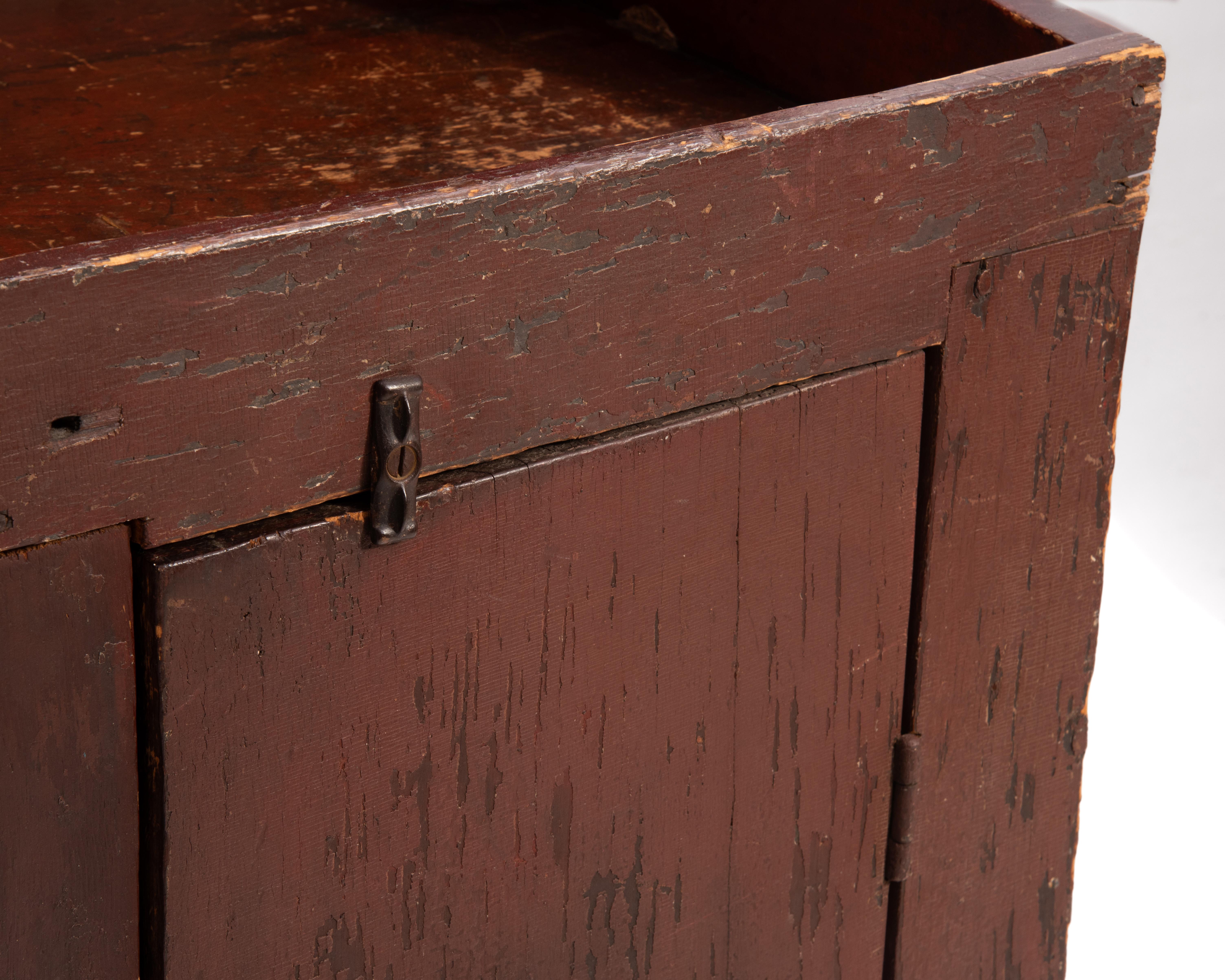 Pennsylvania Primitive Red Painted Dry Sink Cupboard 19th Century For Sale 9