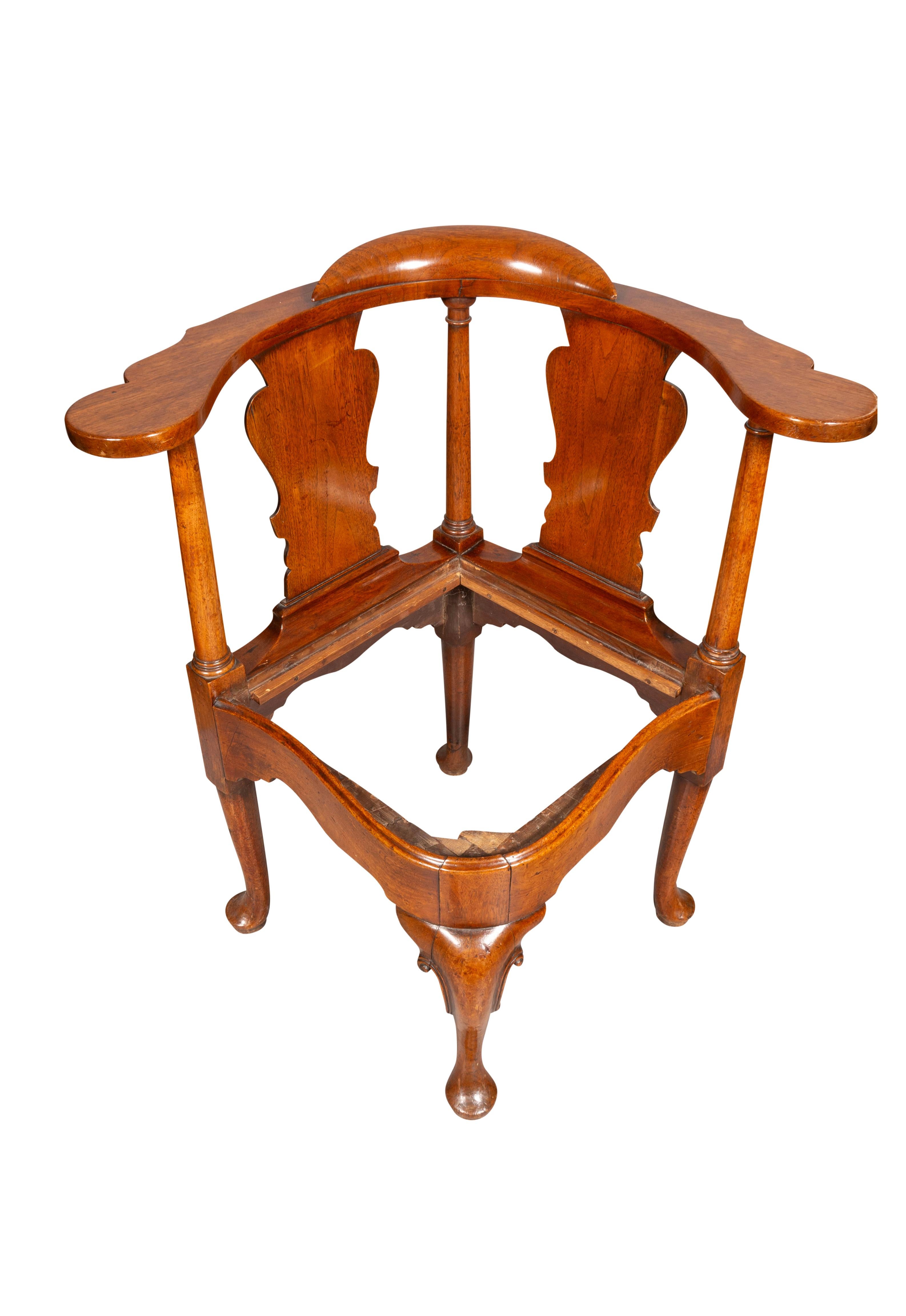 Pennsylvania Queen Anne Walnut Corner Chair 3