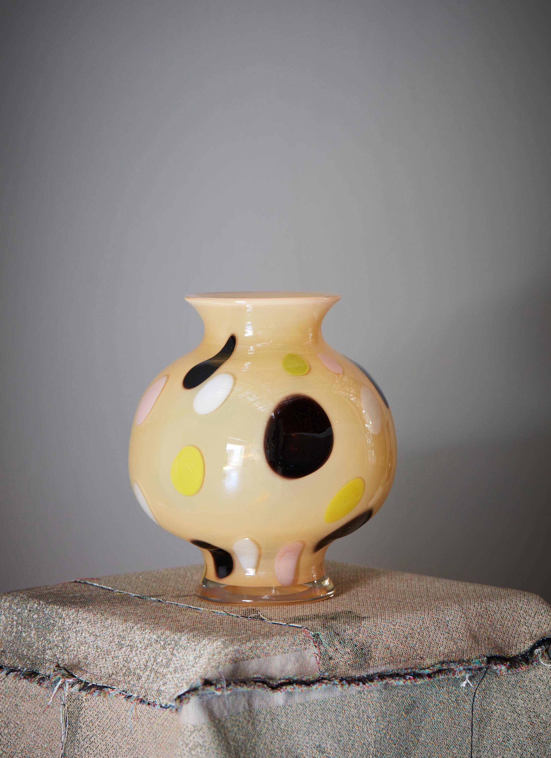 Australiano Vaso in vetro Penny di Martyn Thompson in vendita