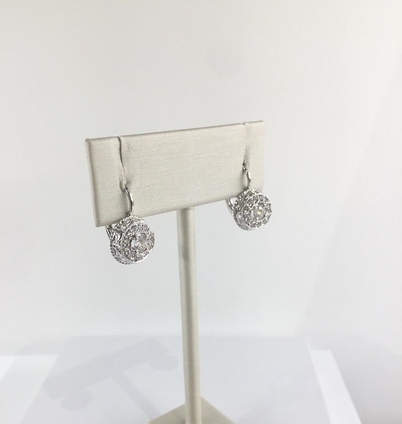 Penny Preville Ladies Diamond Earring 
18k White Gold 
Diamond 0.63 Carat Total Weight 
Lever Back 
W1002W
