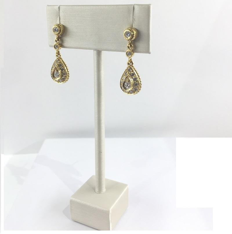 Penny Preville Ladies Diamond Earring 
18k Yellow Gold 
Diamond 0.59 Carat Total Weight 
Post Back 
E4010G