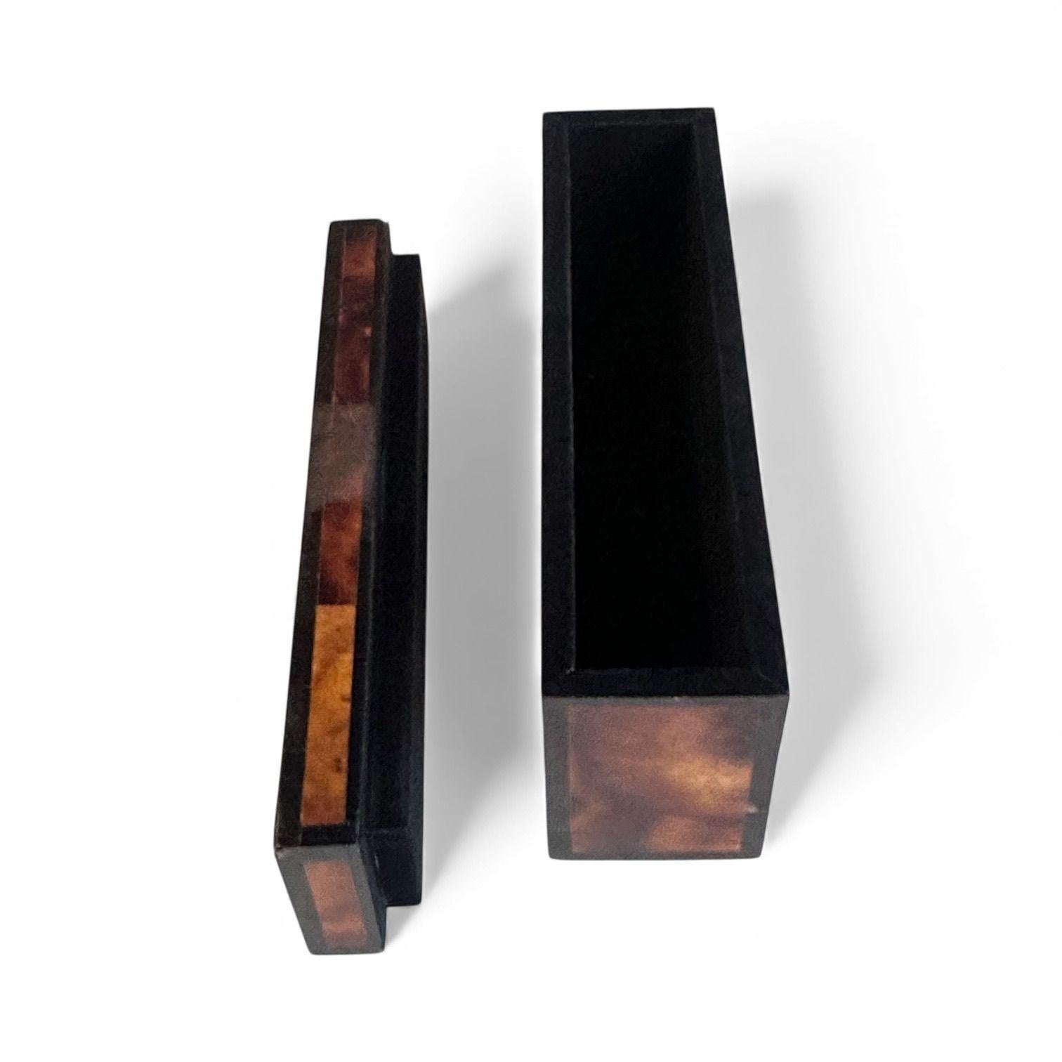 Américain Boîte à vêtements Penshell avec couvercle, 1960 en vente