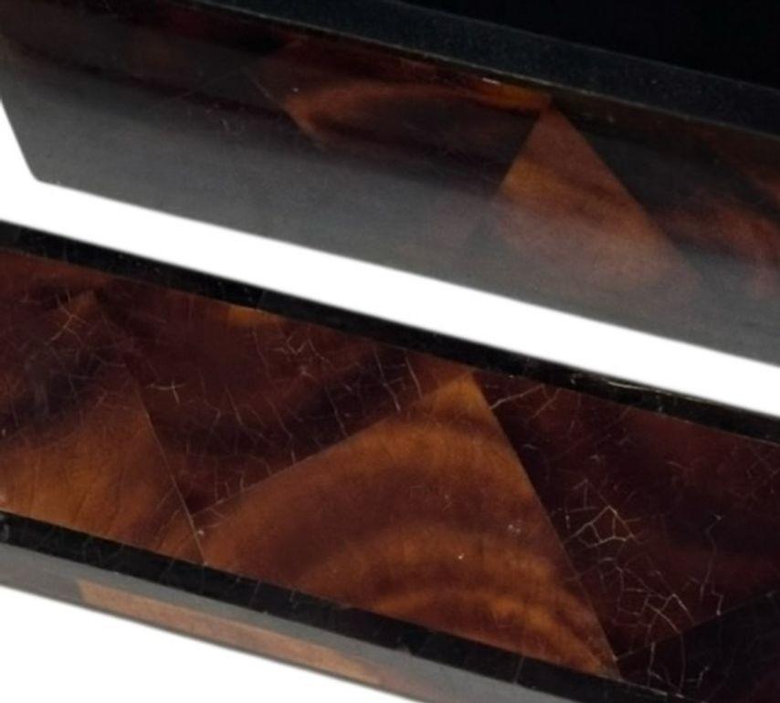 Boîte à vêtements Penshell avec couvercle, 1960 Bon état - En vente à Chicago, IL