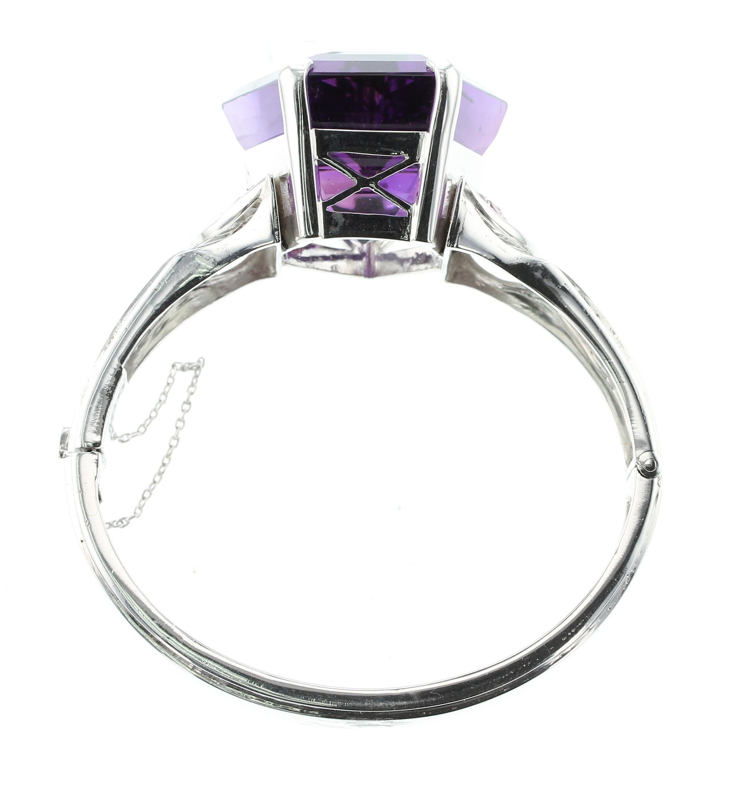 Pentagonal Amethyst with Rubies and Diamonds, Cuff Bracelet, Palladium In Good Condition For Sale In New York, NY