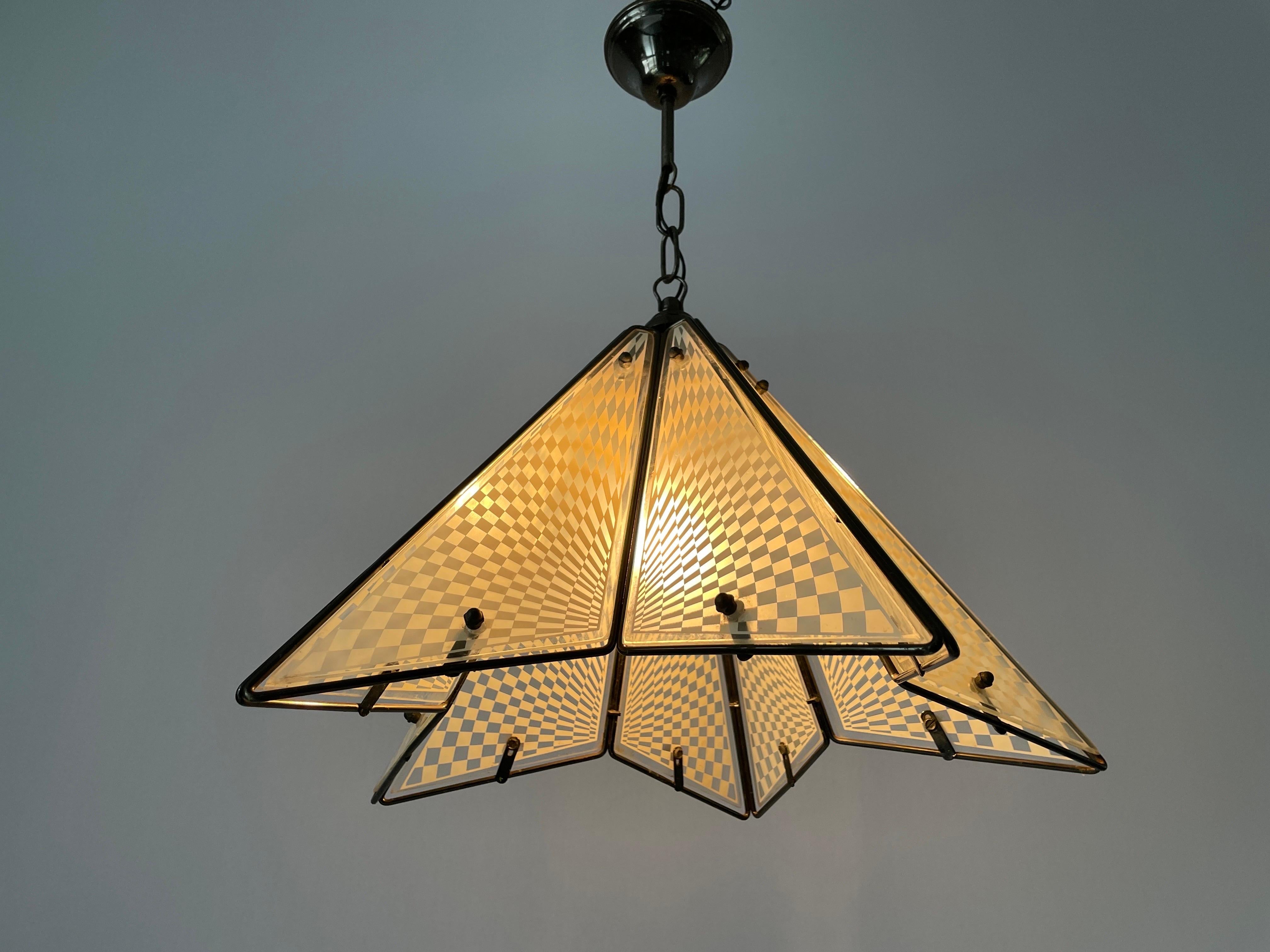 Lampada da soffitto pentagonale in ottone e vetro, anni '50, Italia in vendita 5