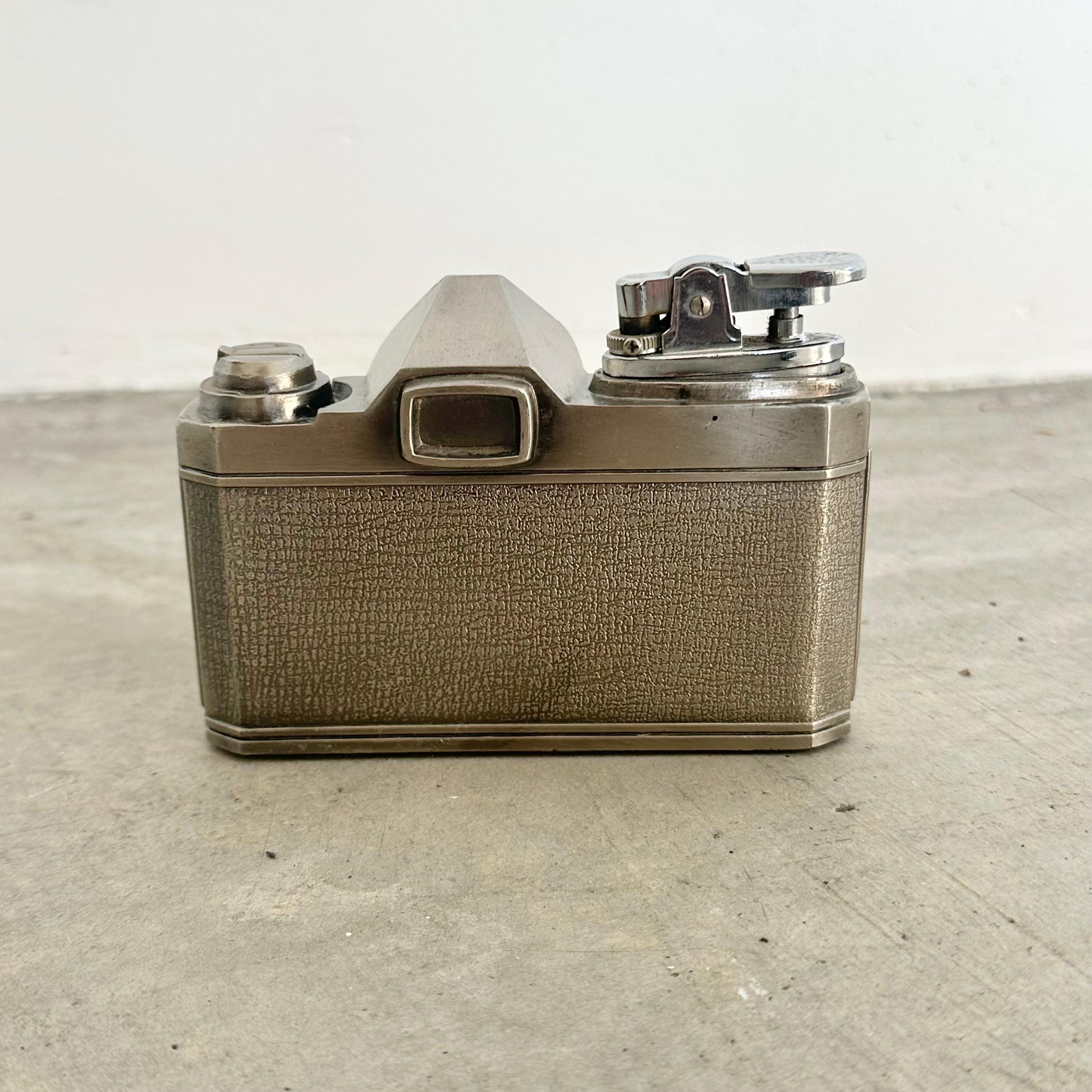 Pentax Camera Lighter, 1980s Japan In Good Condition In Los Angeles, CA