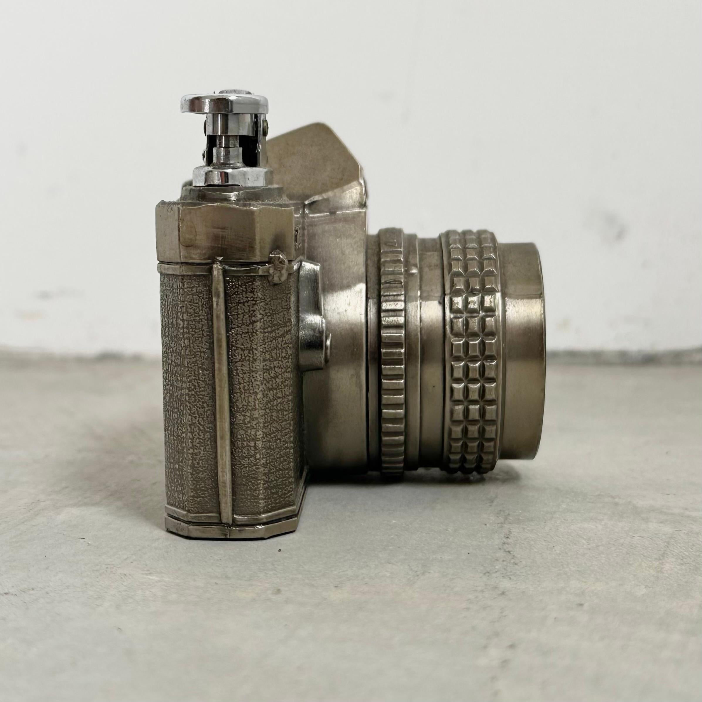 Pentax-Kameraleuchter, Japan, 1980er-Jahre (Metall) im Angebot
