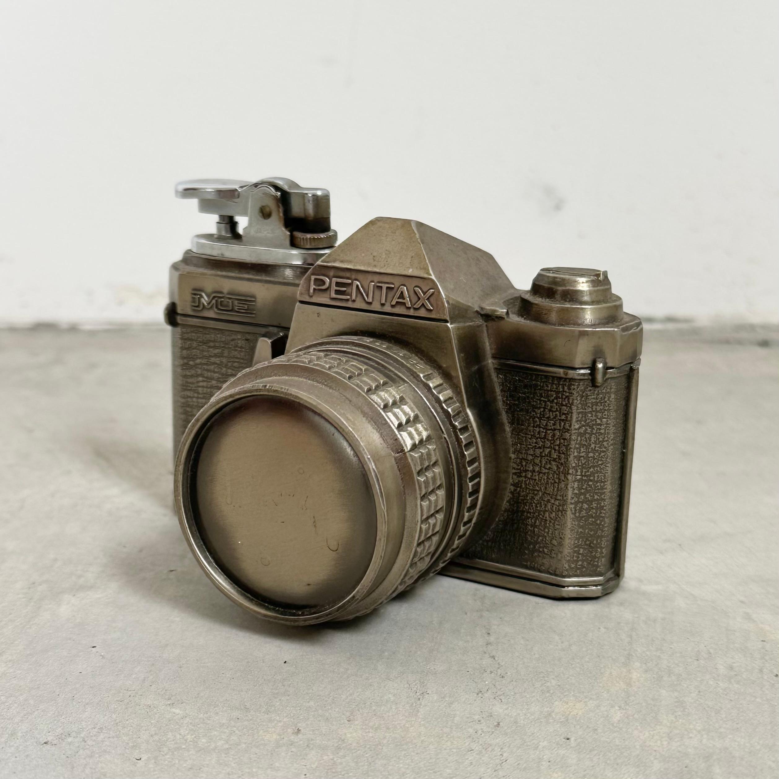 Pentax-Kameraleuchter, Japan, 1980er-Jahre im Angebot 2