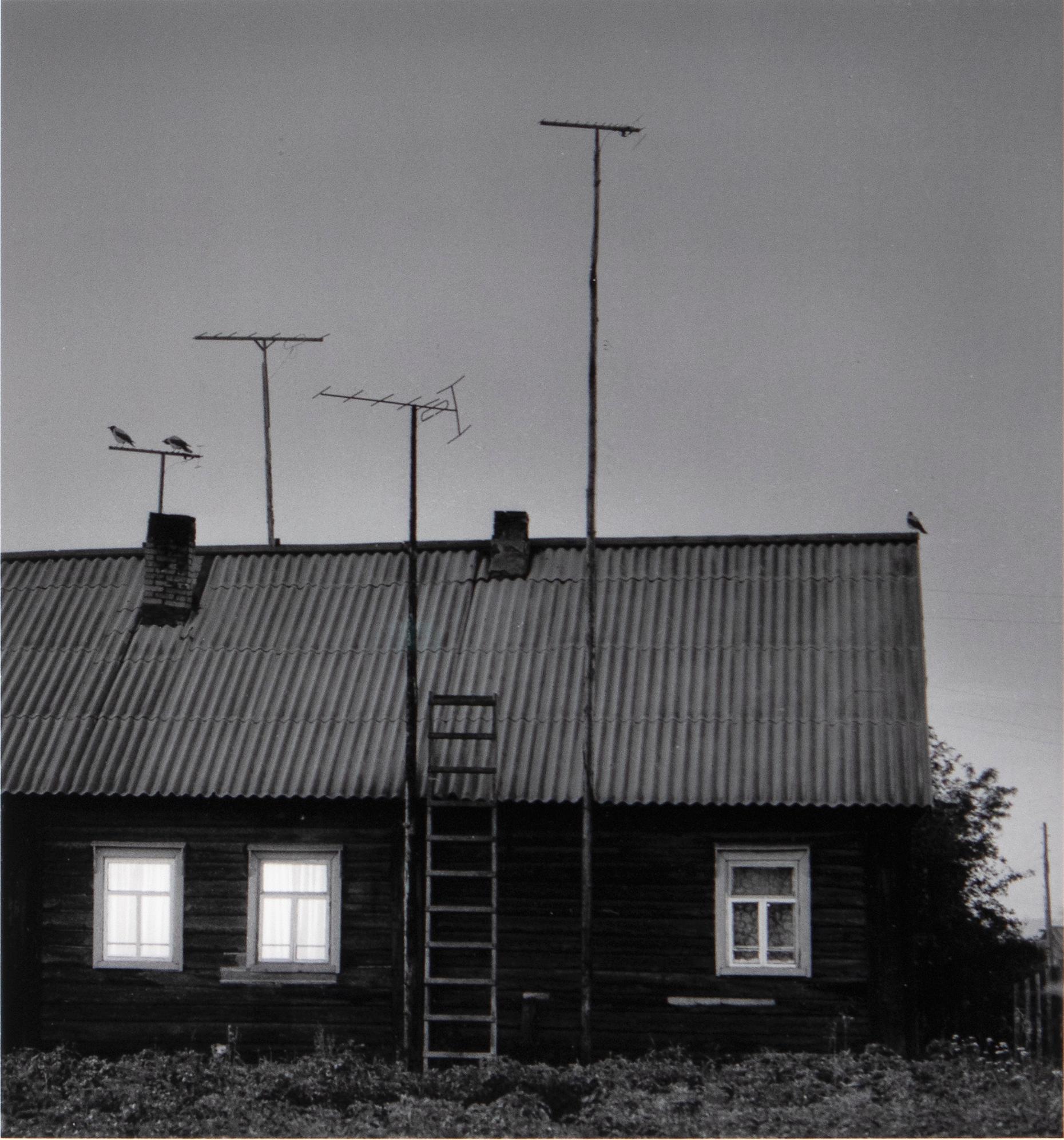 Pentti Sammallahti Black and White Photograph - Jyskyjarvi, Karelia, USSR