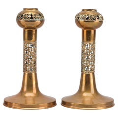 Pentti Sarpaneva, for Turun Hopea, Pair of Brass ‘Pitsi’ Candlesticks, Finland